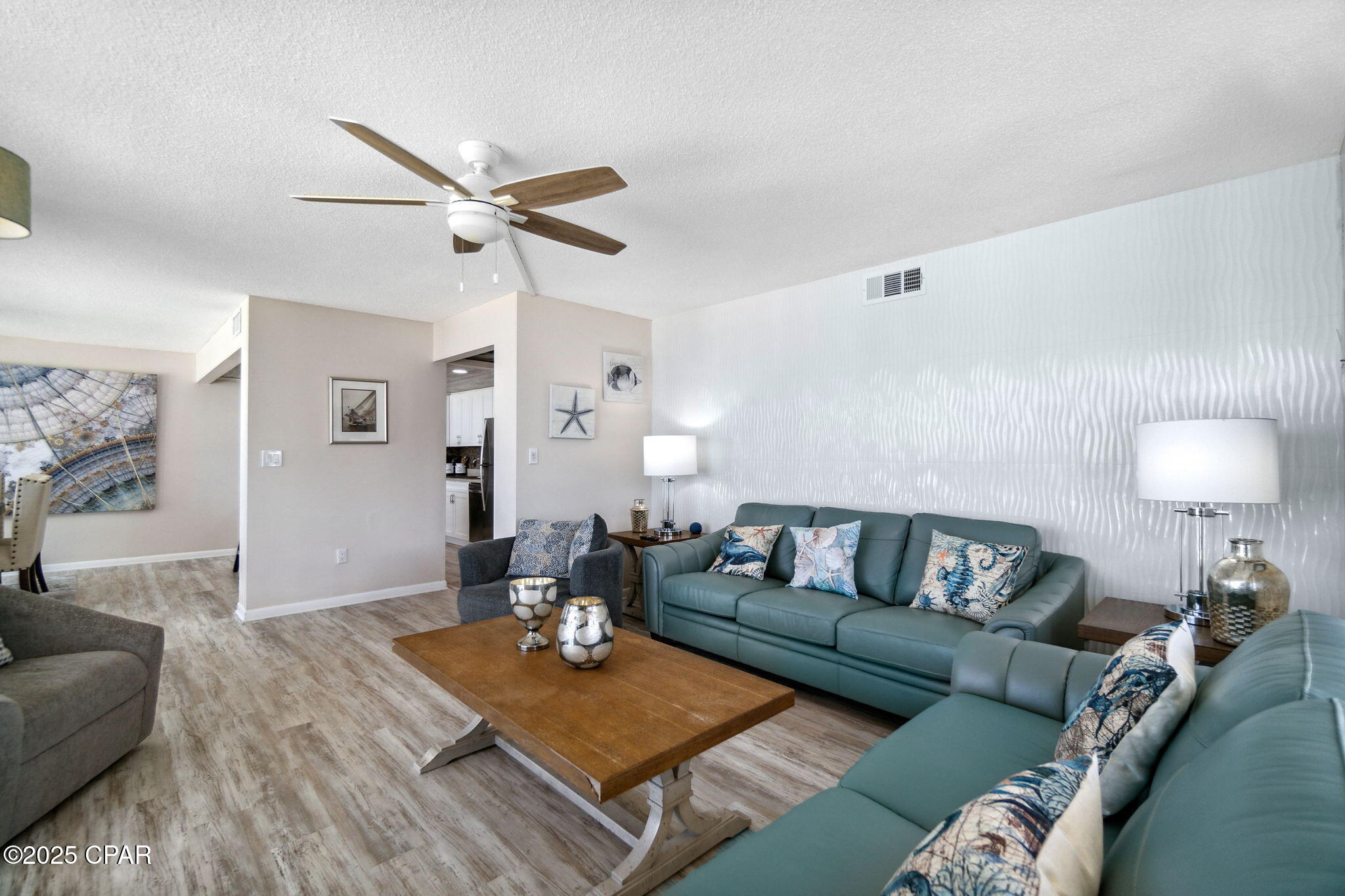 Image 4 For 11483 Front Beach Road 1001