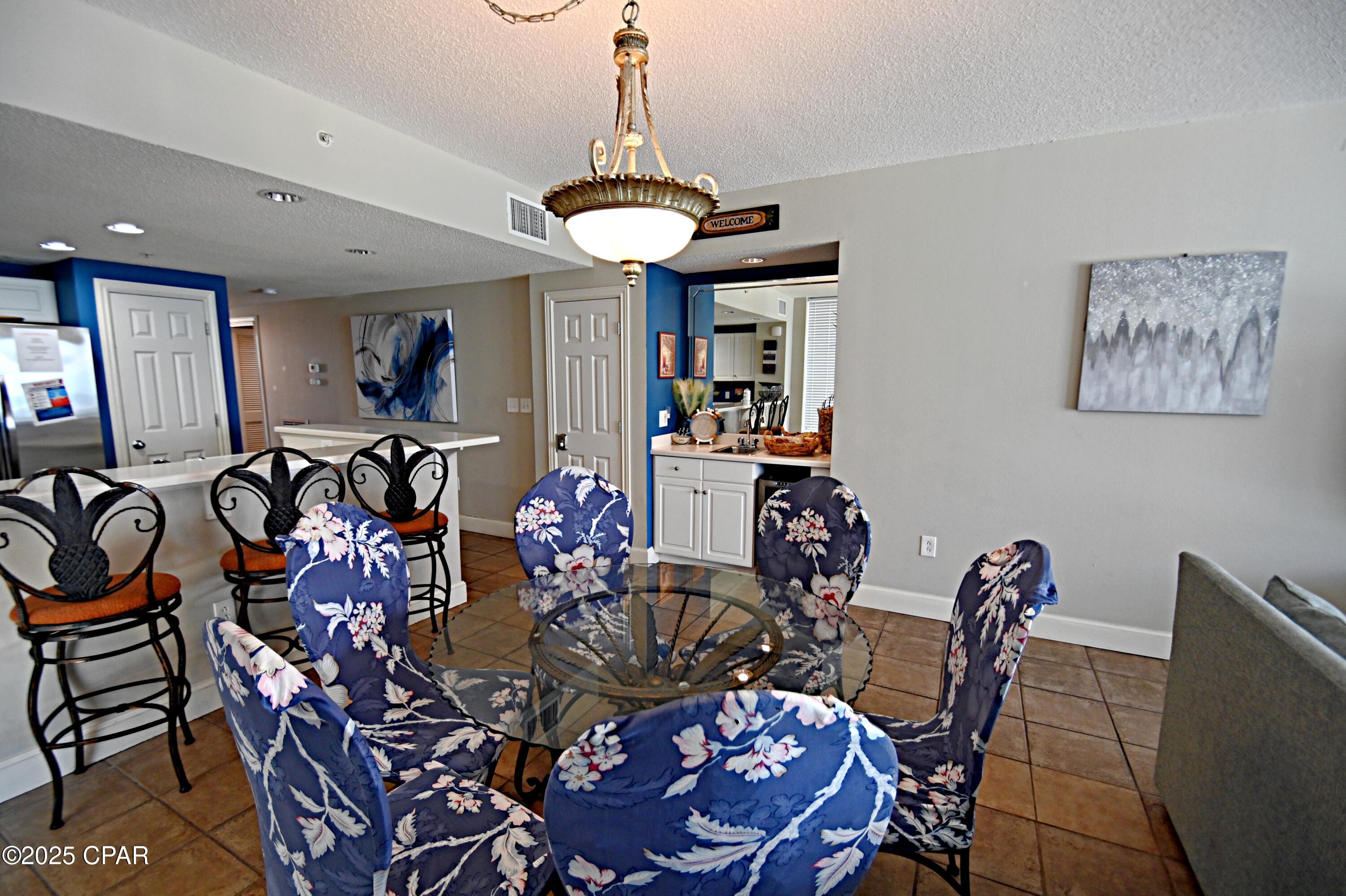 Vllowavqb3qnzg4qralzhcahpqjm5o3 1ewj21tkzfq