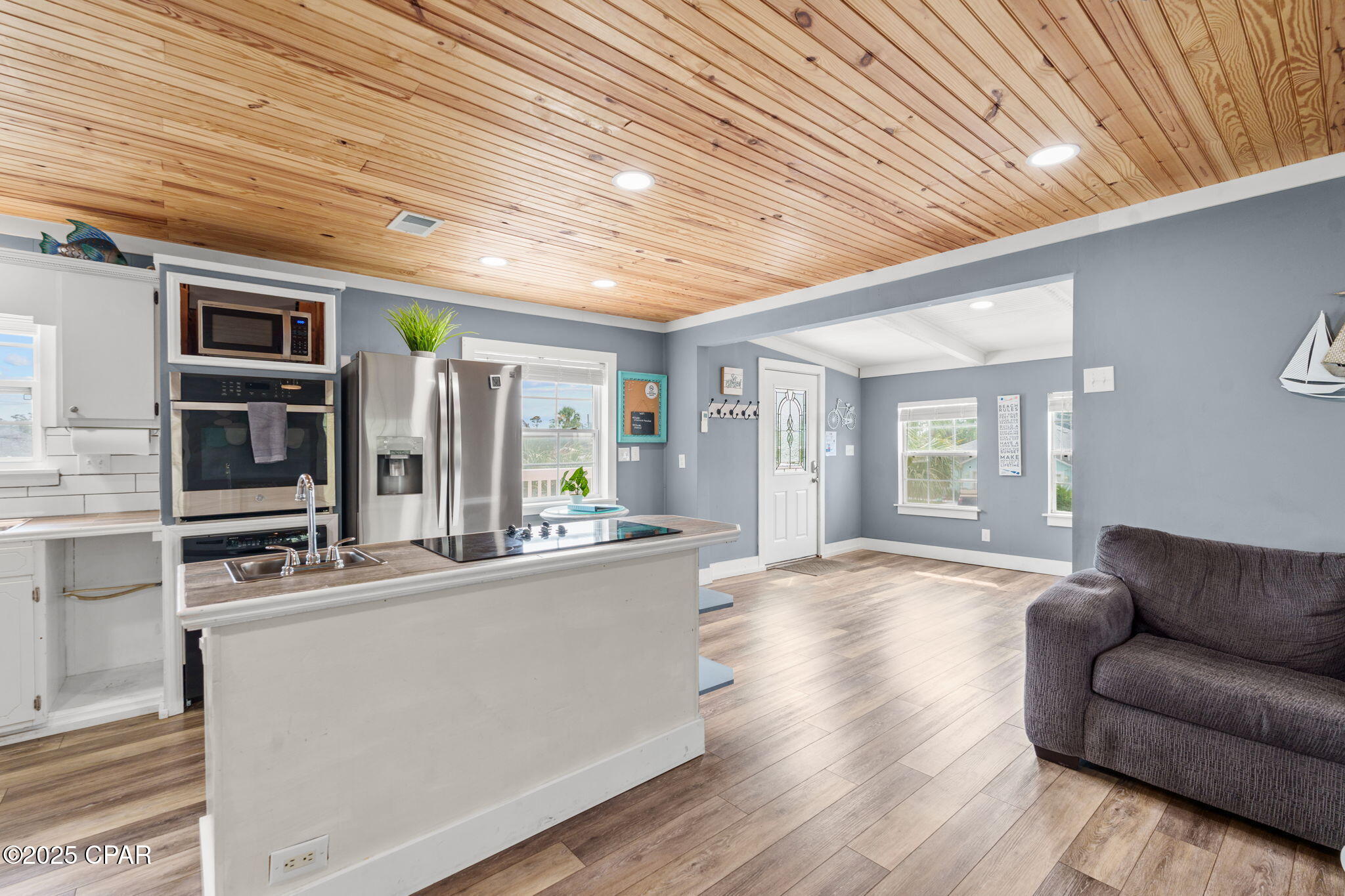 D2hbus1y3kiejtxvafvwc8hhh87t2 R_so1gt78rpm0