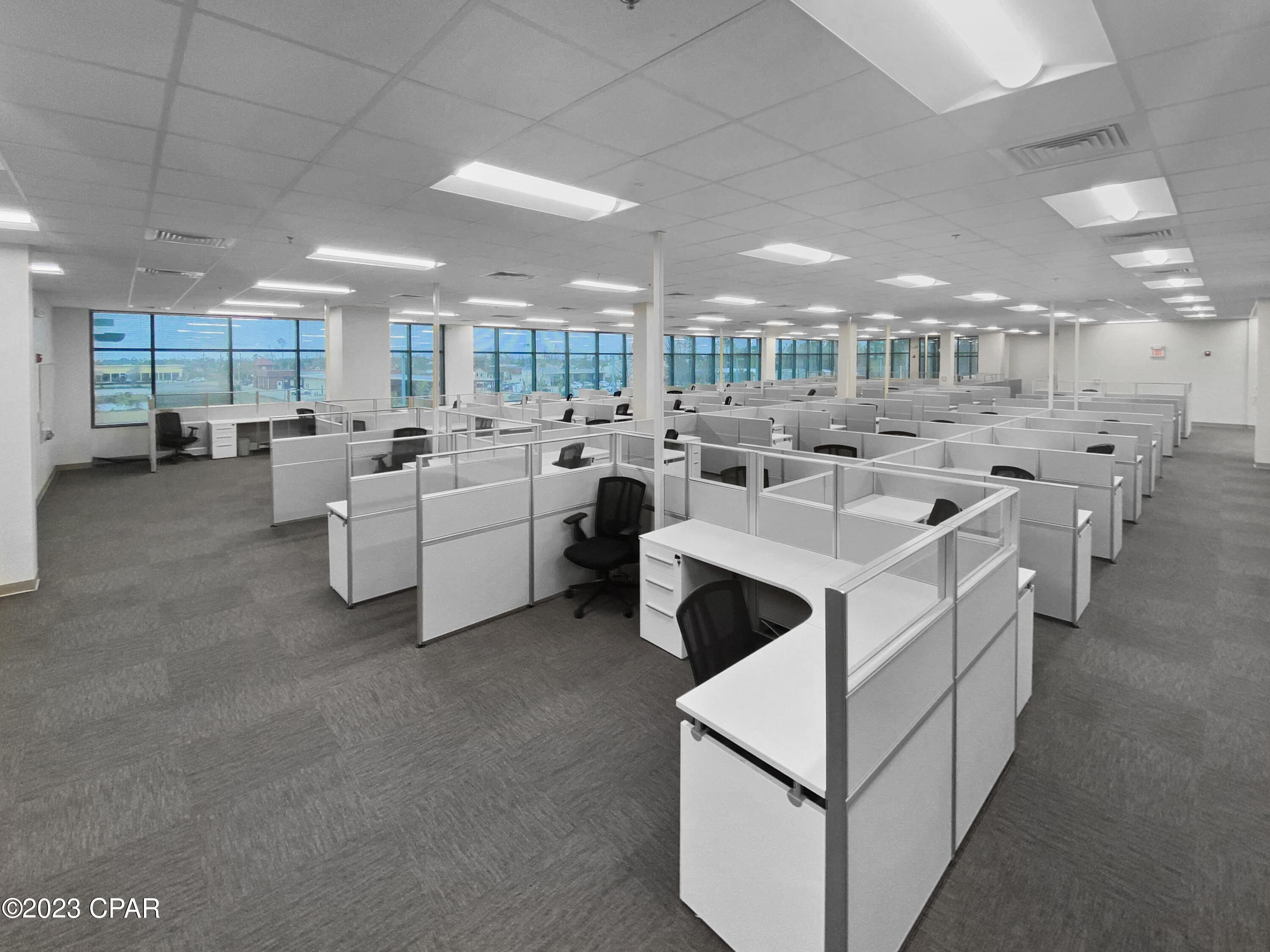 Zllus1jjdcgwpb Cc_fq0 1h_am1qv6awtm5vuqfctw