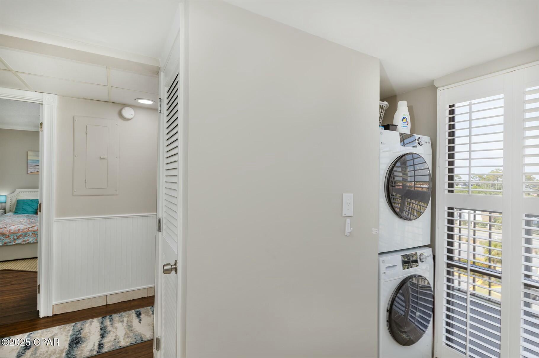 Image 15 For 11619 Front Beach  610