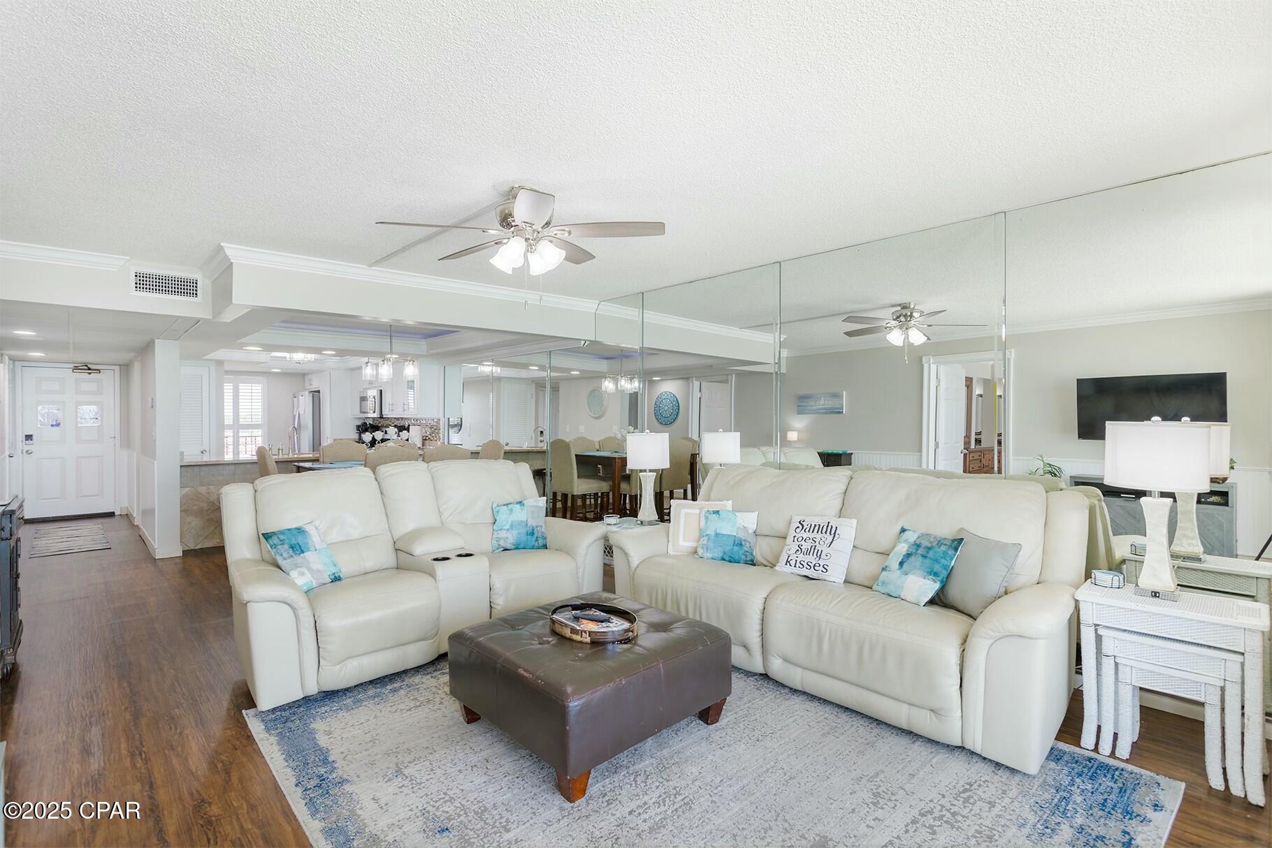 Image 8 For 11619 Front Beach  610