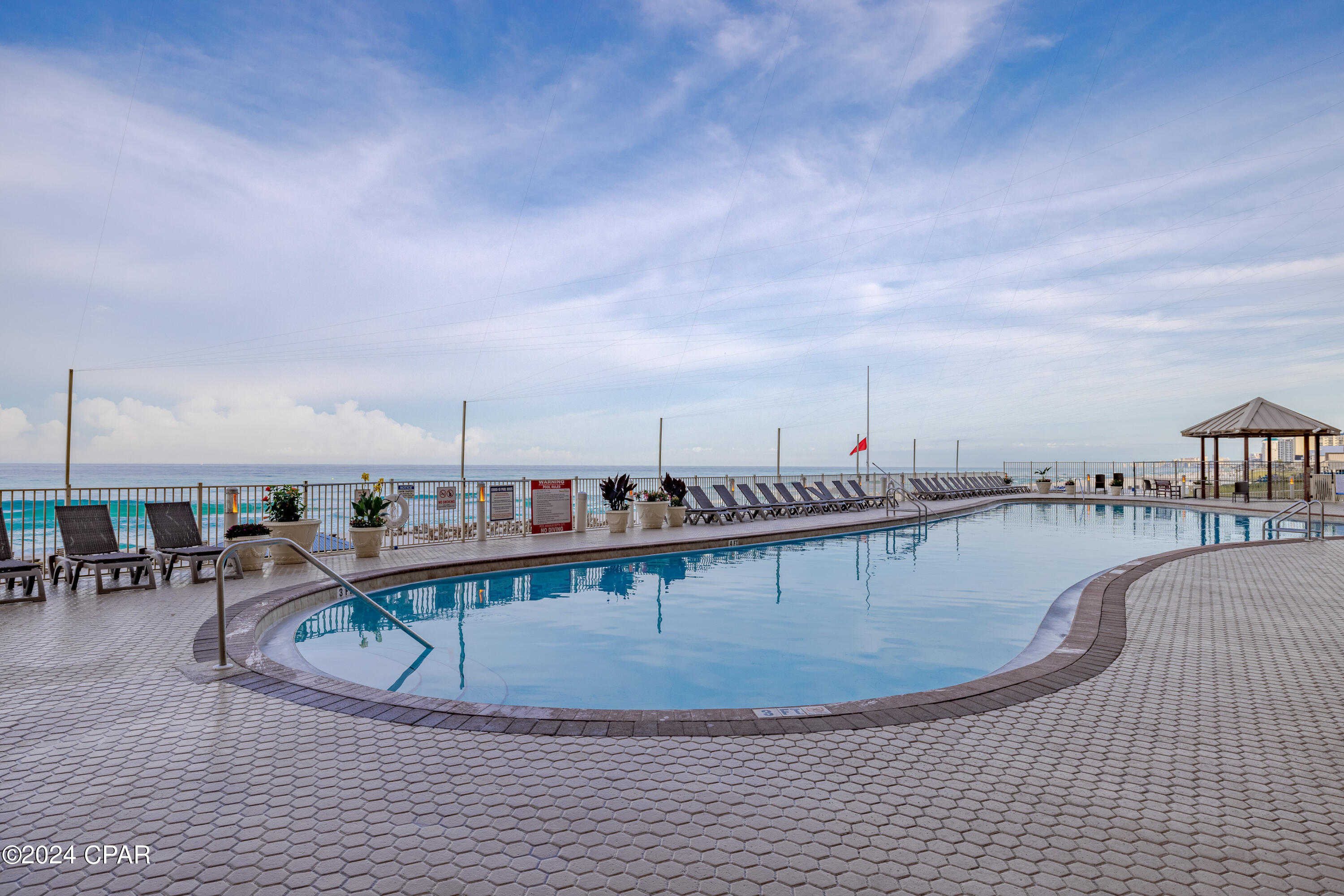 Sf3fmkffobbyw1pdry O5u   3xhuwd02v7w5uvqycu