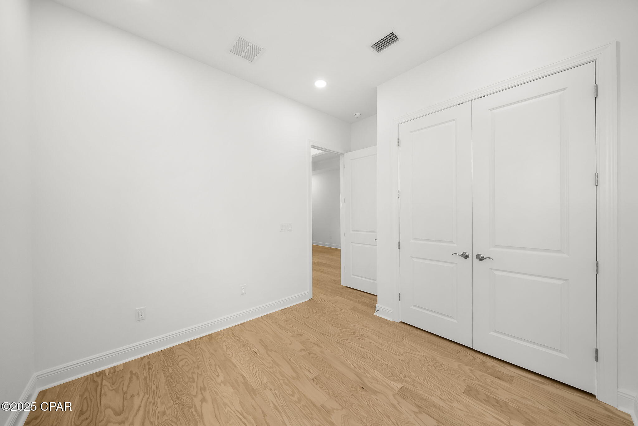 Image 27 For 549 Millbridge Drive