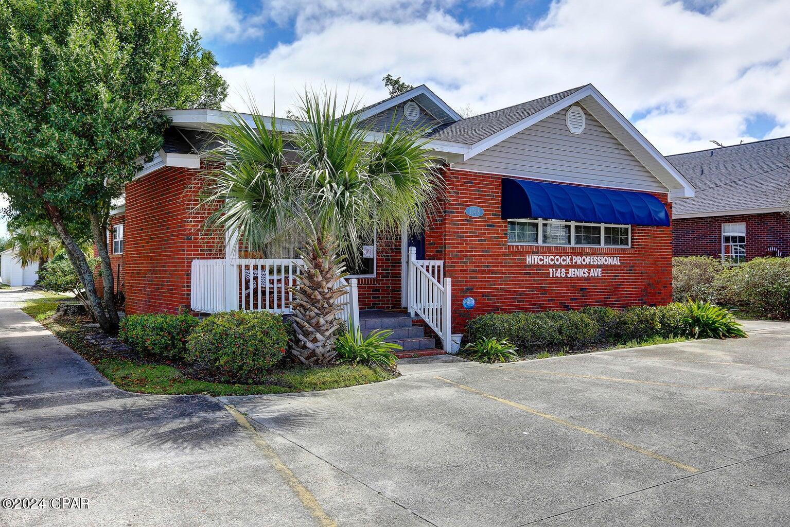 Vhfkyhloaafuhktrbaanam6hhpx5gwwgaiqyrtdhwce