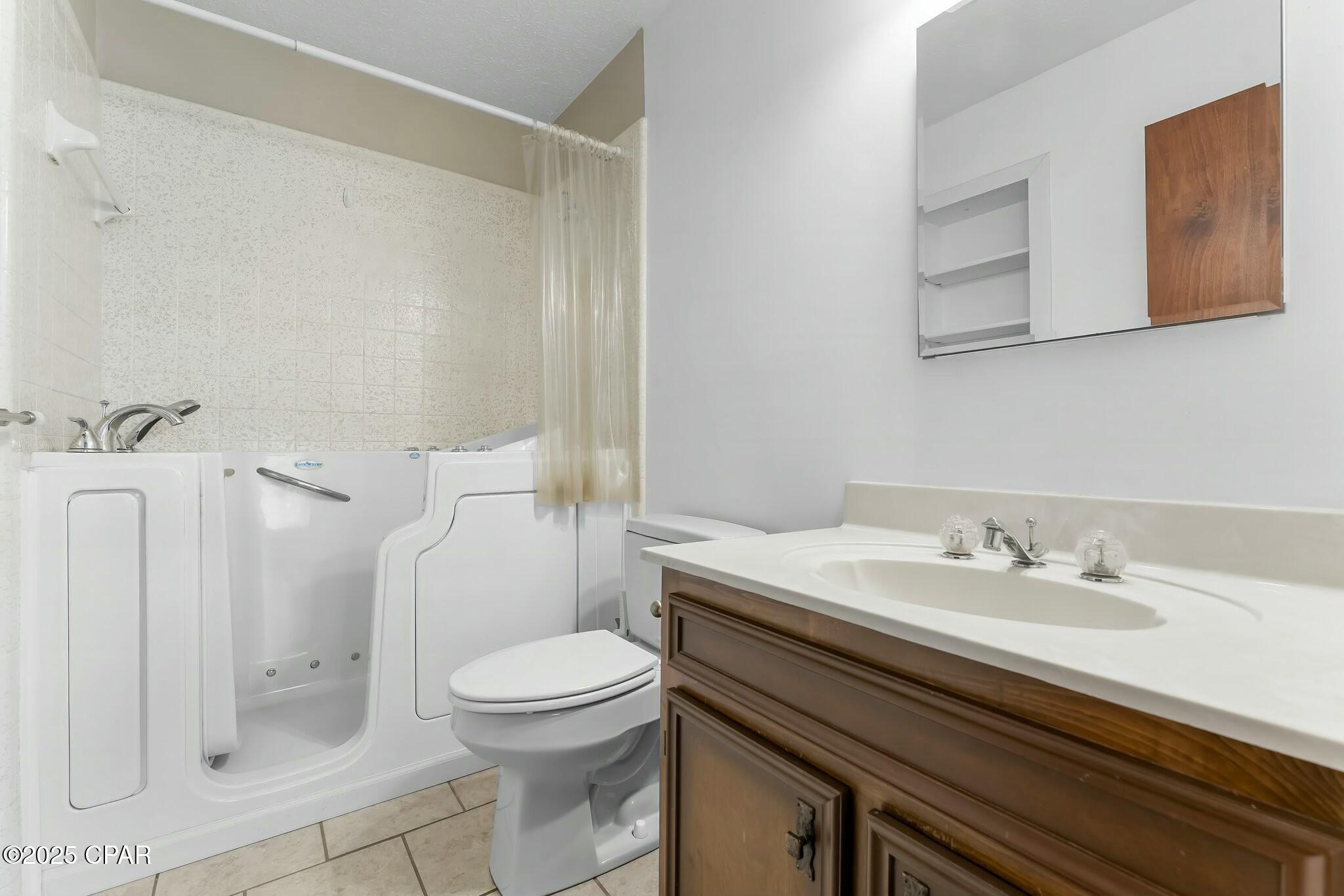 Vd3fx3ca4tssyt6suurp_tzmo9jli6izji7gohkmph4