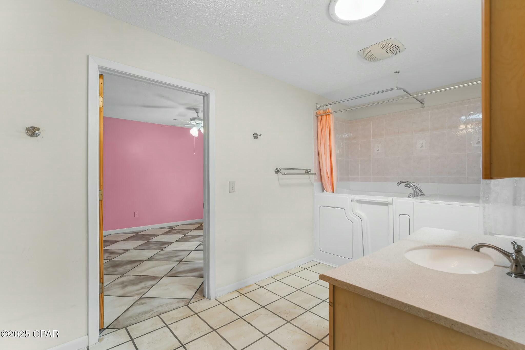 Pblgtdkzrjiap3 6 8eb9r4v8k7yoxgfhvxuvupmj Q