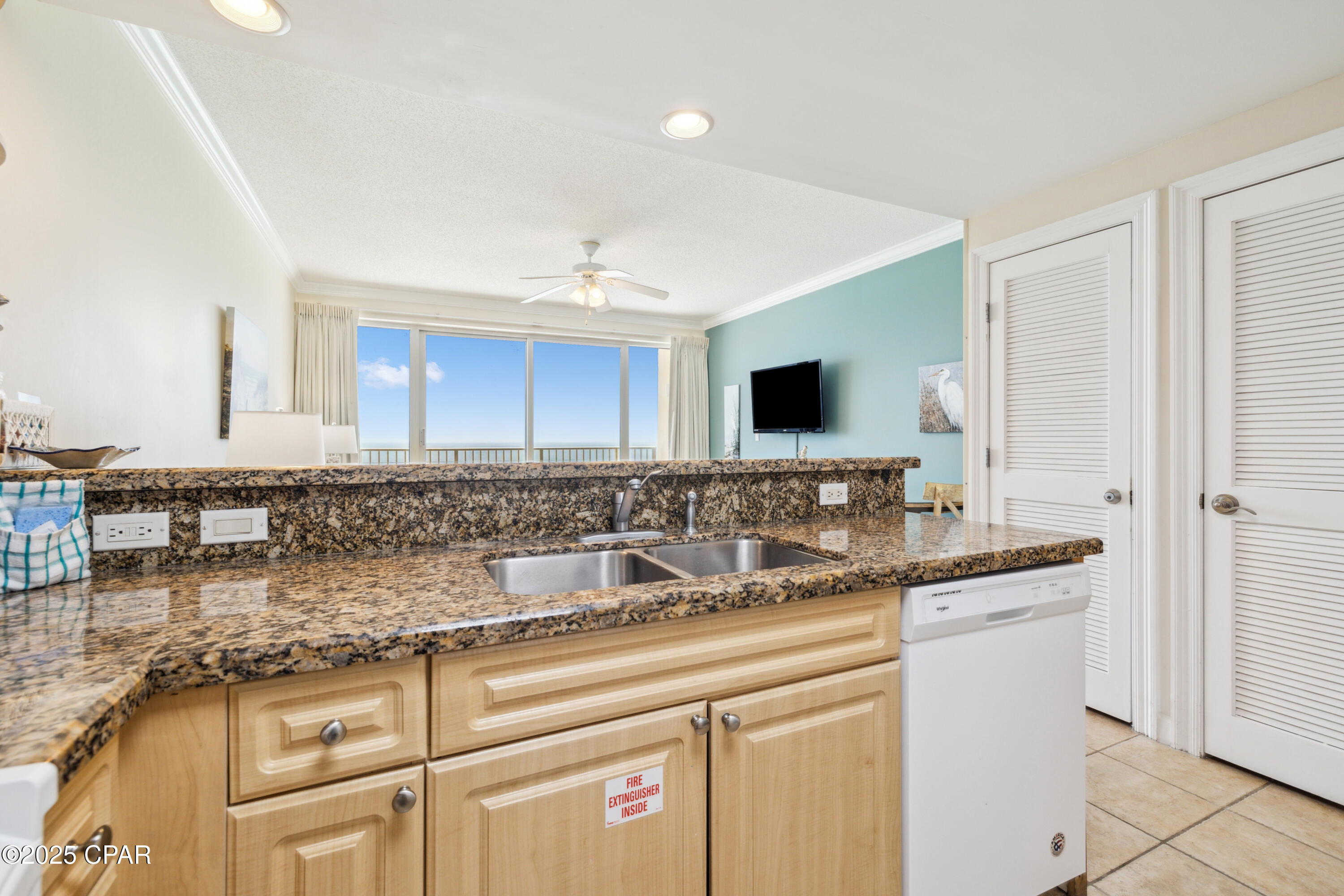 Image 12 For 9450 Thomas 1807d Drive 1807d