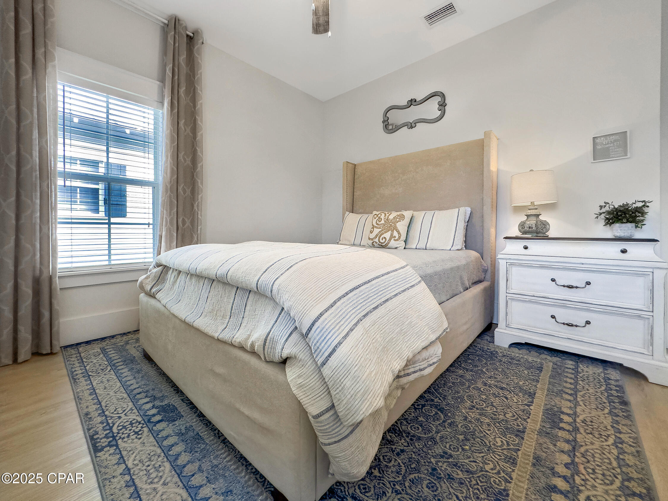 03vkl5drkgzd_emo081cztjdjxttom7j8sl7bp1rbnm