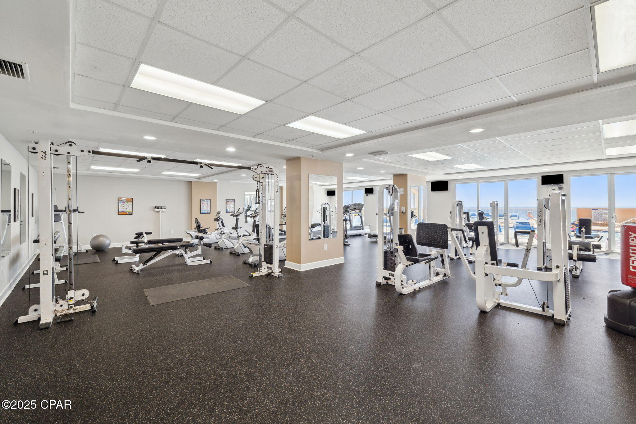 Pvldi4movy4p7yyzbxr62n_rglzmmqgrvvbaux0k9ku