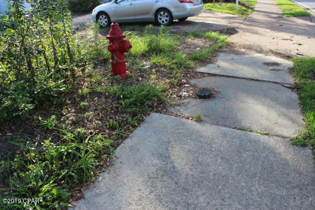 Yqhwlqyu8be2cc 5sq9_t2qw4d10daeszerc5bbxb8u