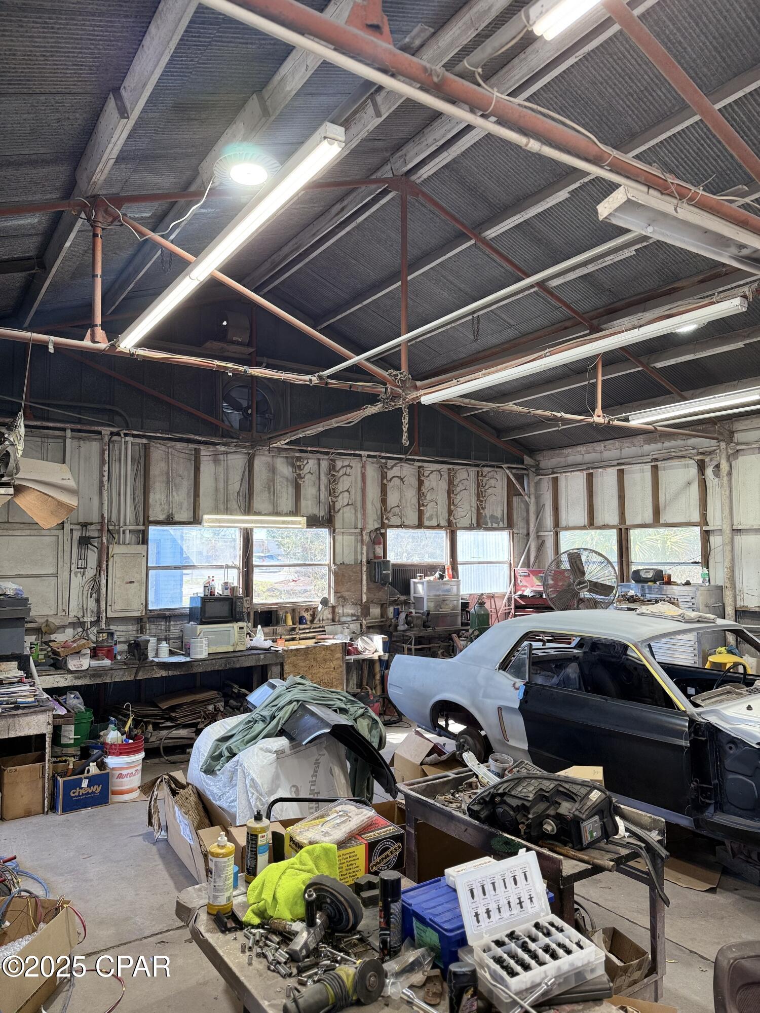 Image 13 For 2209 Highway 231