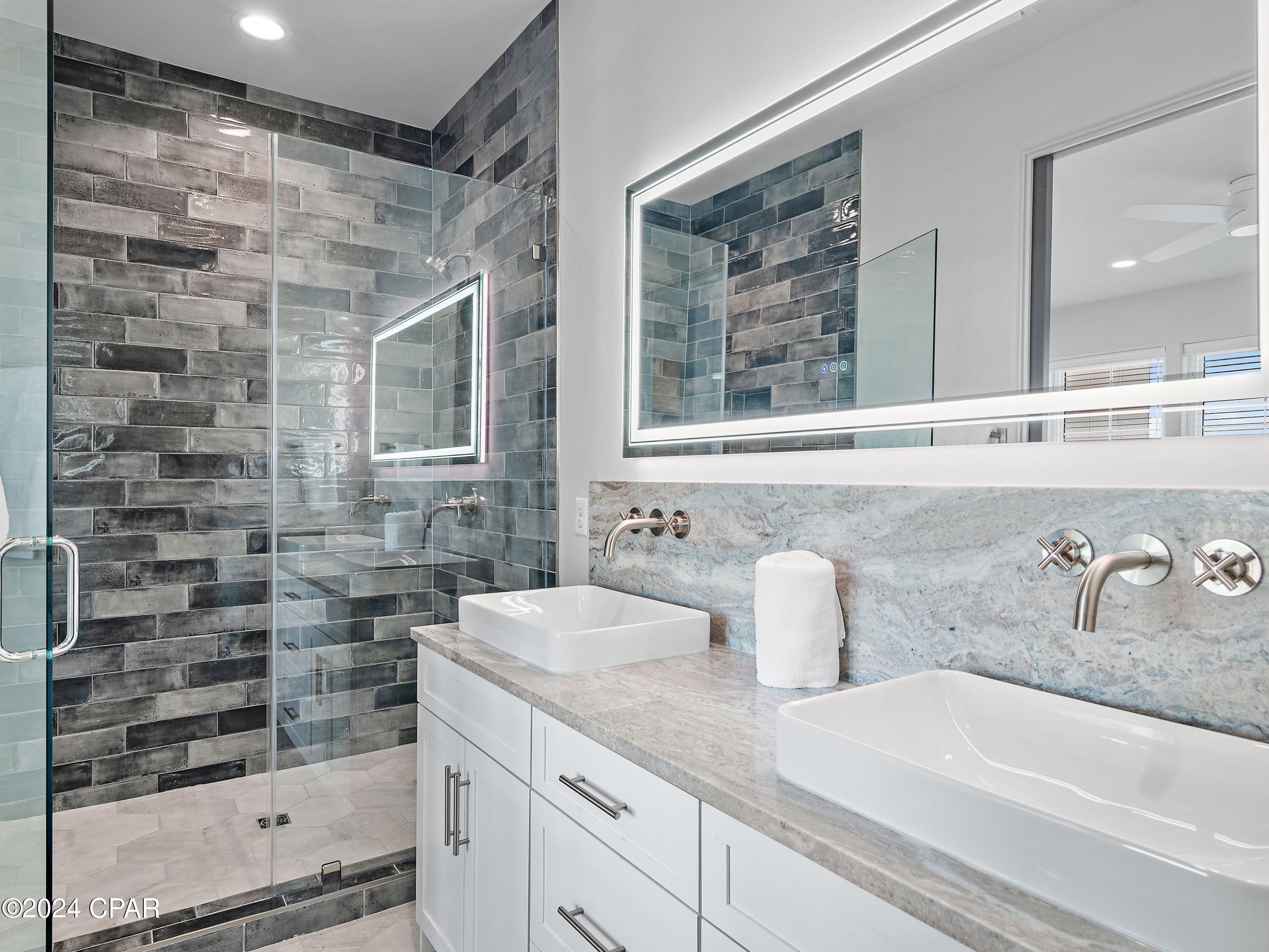 Ukl_vd7ronbimony1_ygykamjqdpjtw Nqieo5xlpd0