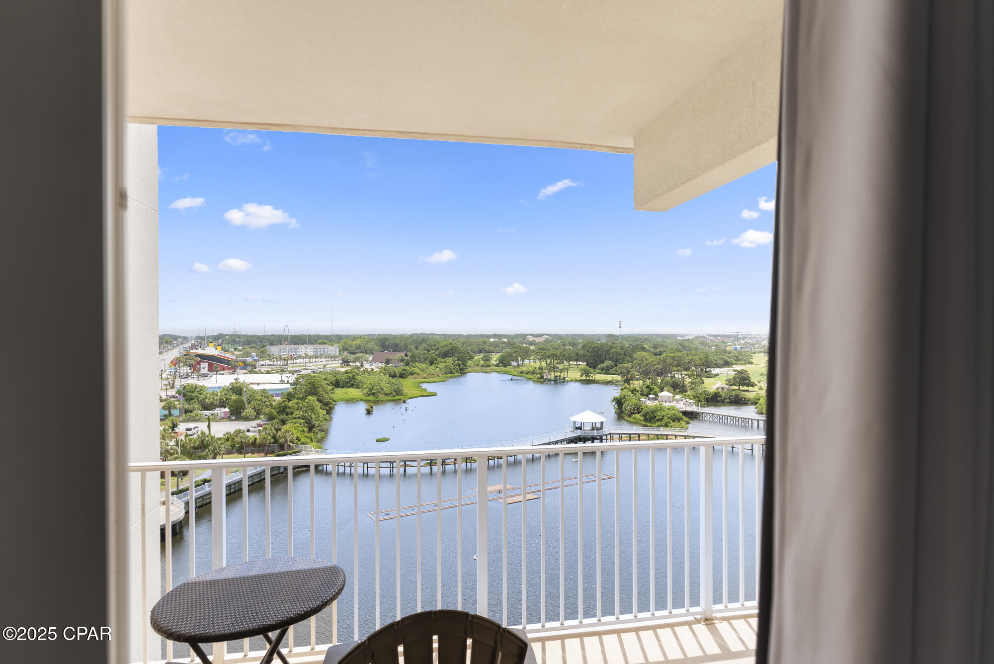 Image 24 For 9902 Thomas Drive 832