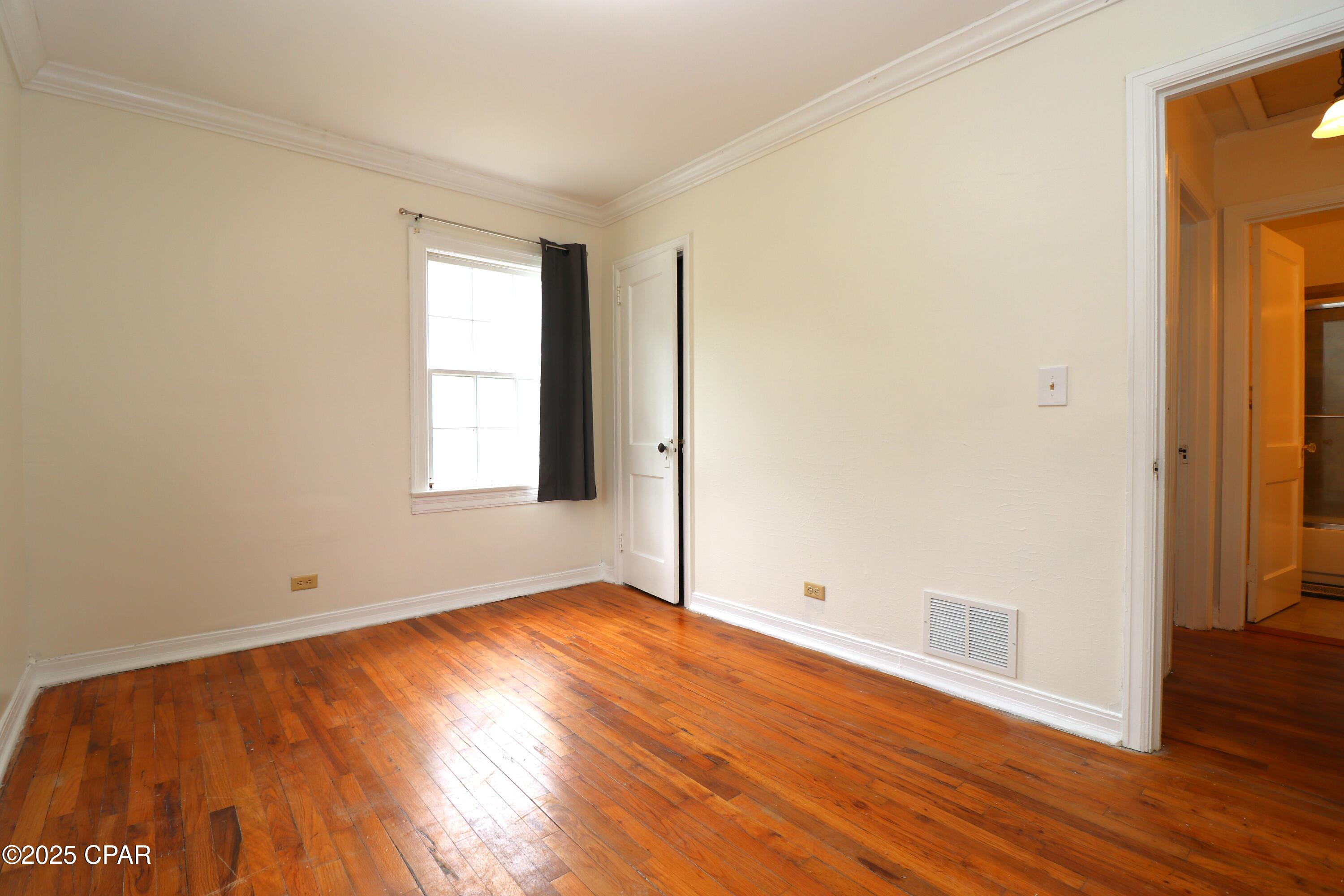 Onuk1fxcpifj Btoqvj02lgn1brt1bjczspwhmhjmq4