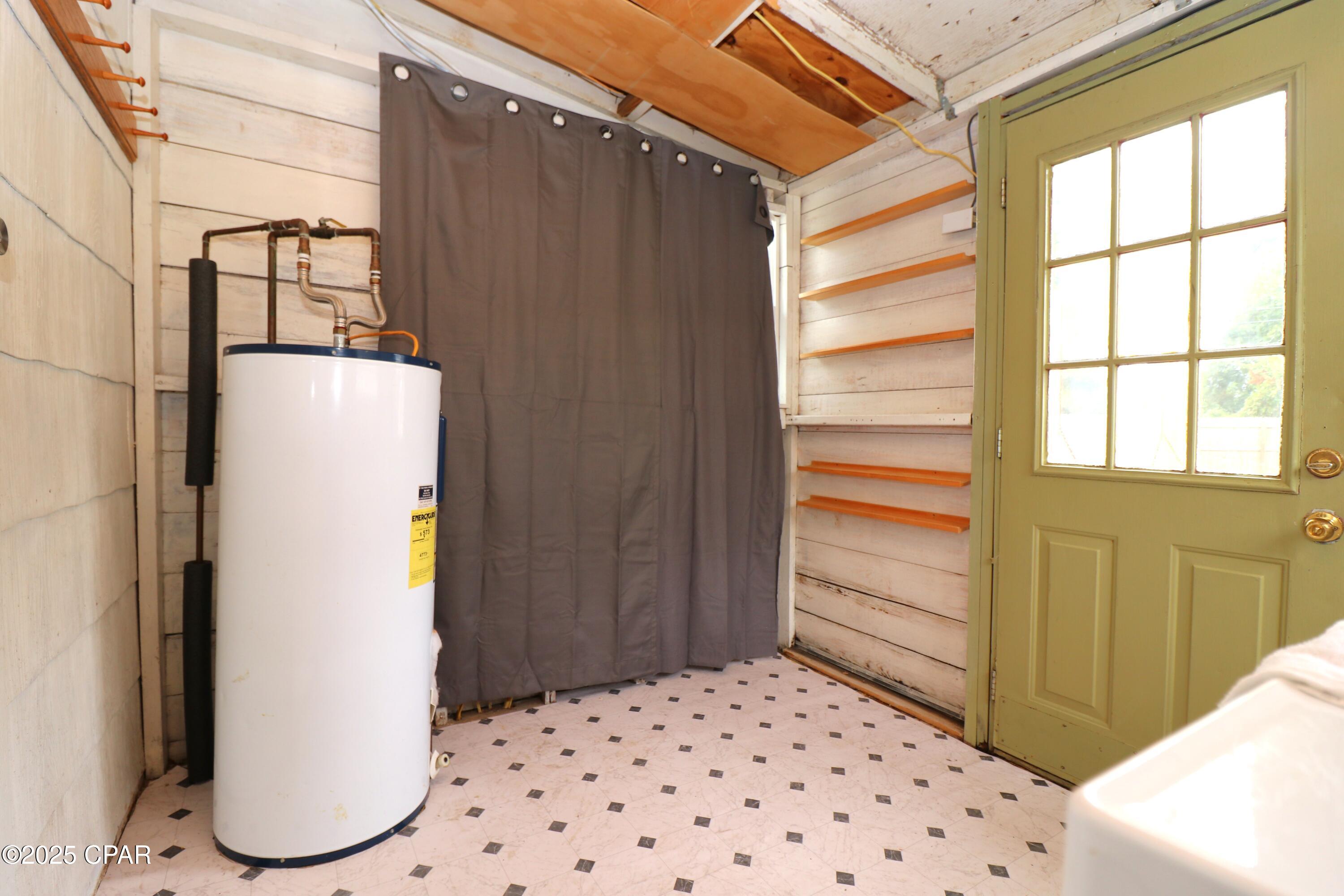 Lunwgzxgbpp Yvplo9yxswiv_el2q9jiubptaceyt3q