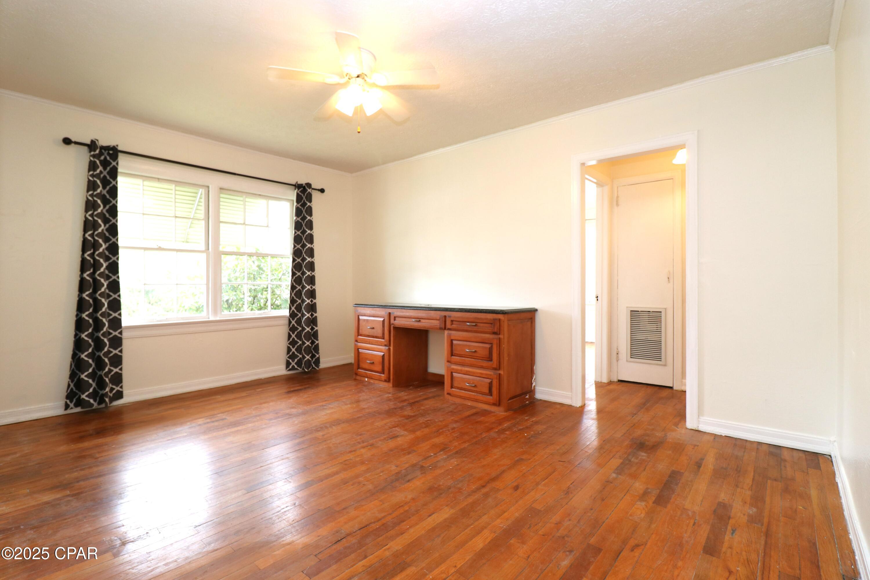 Rphhx6nckznjxjqgx2qhltd1xyvyeq3yyv_4x_mhfcq