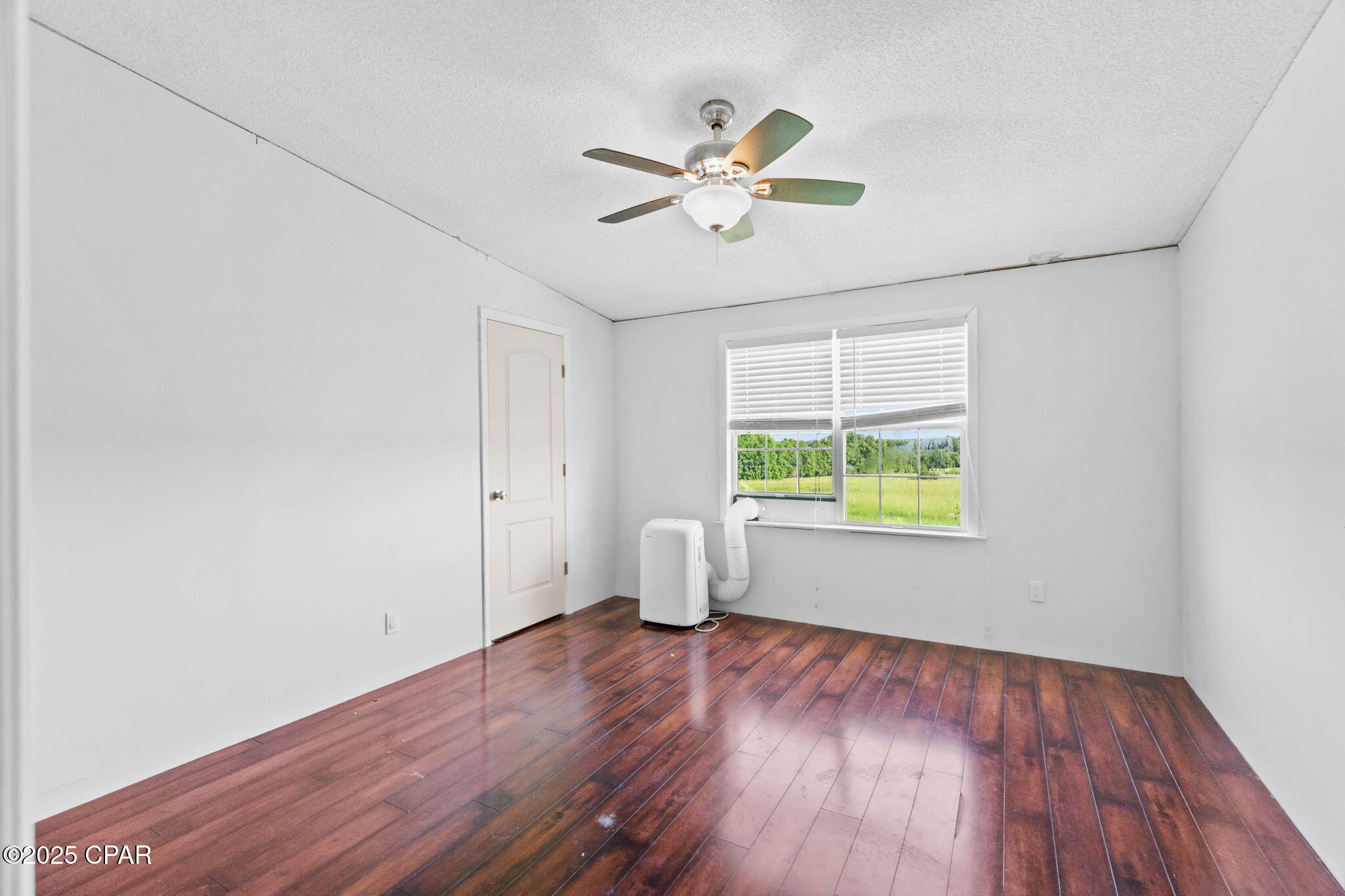 Nghepd4_7rudnrrq_cni6mtnf26drixfdojevet6o W