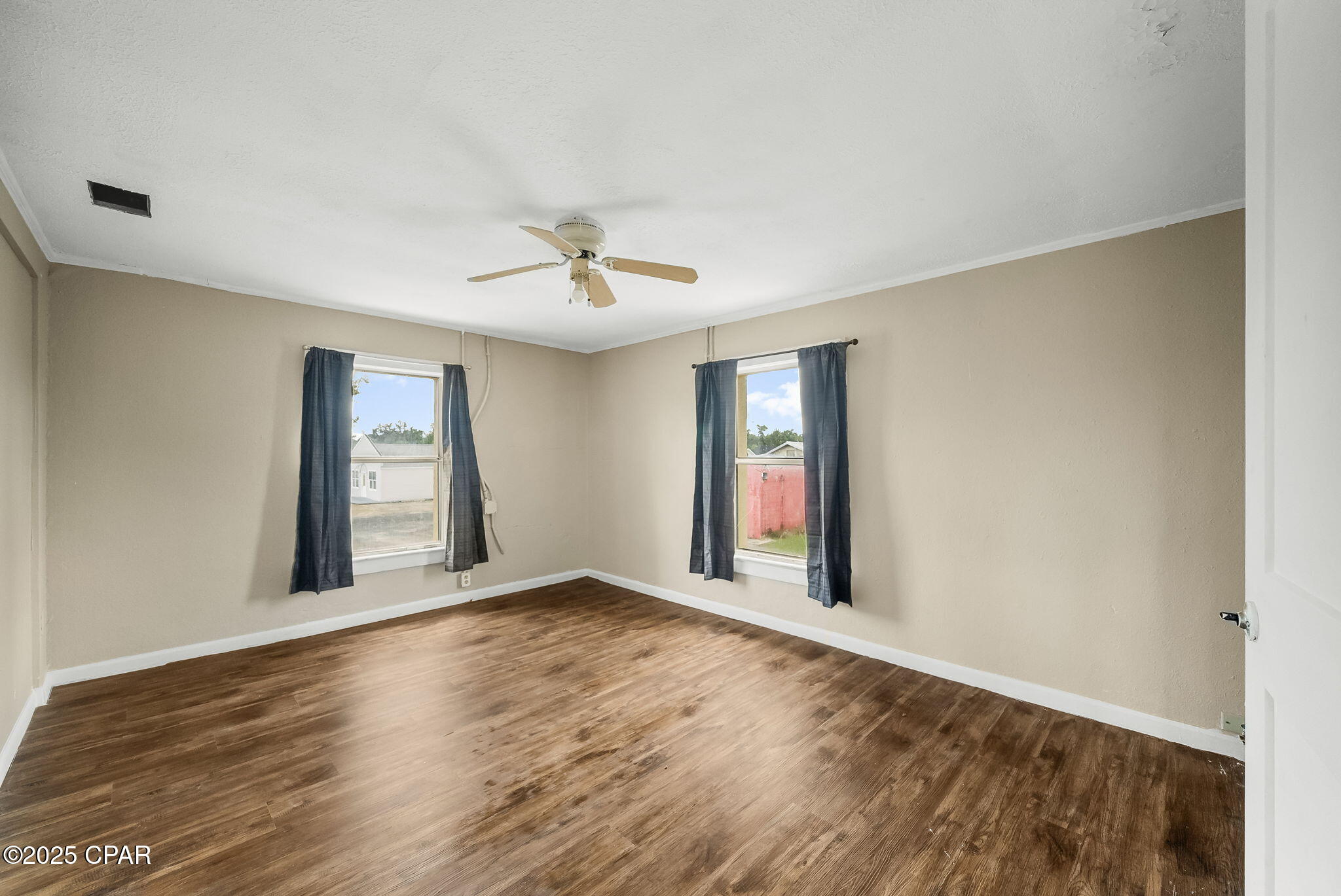 Image 40 For 2900 5th Street