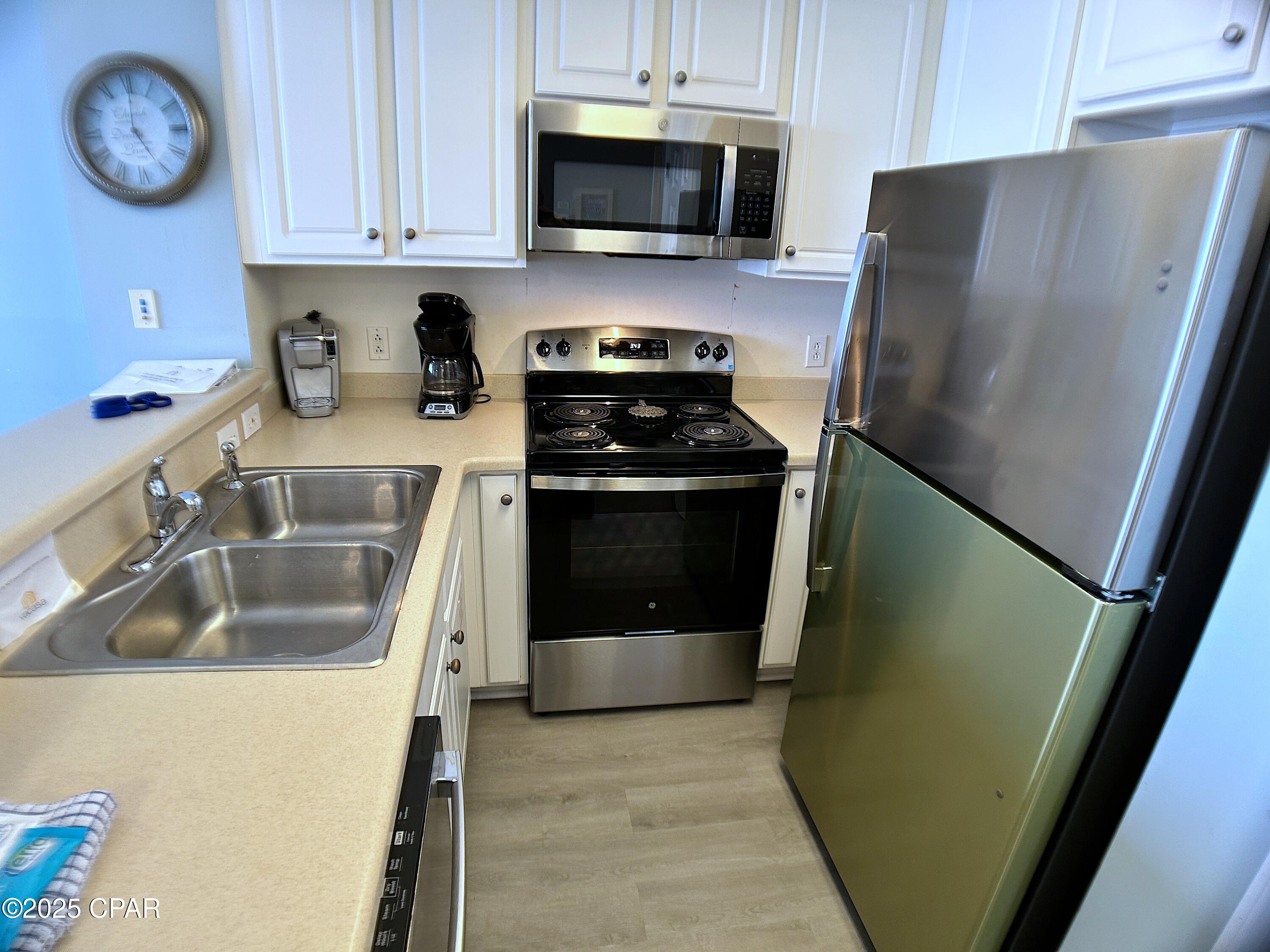 N9xr0j5x90l0vjl Ix0qzlf2awvk4a_iwuev2rd3n40