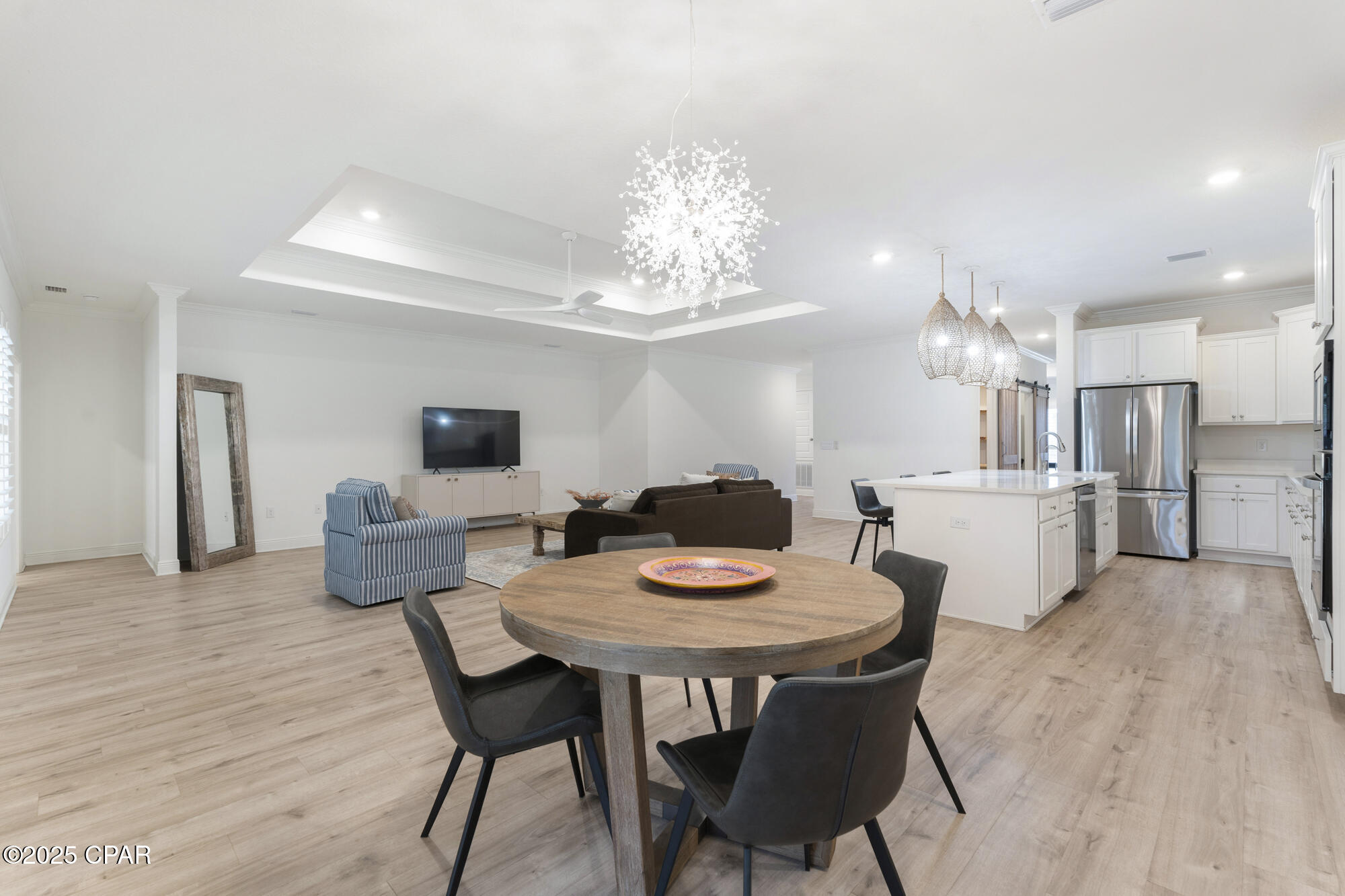  Pzenbqiou4lugnvvhsvjuzna  Bj0sjzahqbccmsyk