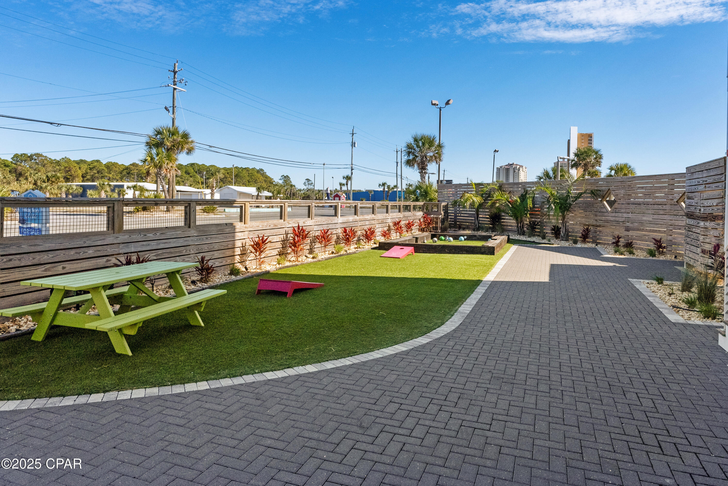 5f9qzx_md9m Dfrds1bdncsvxlw_grrvnk4tc_qskvu