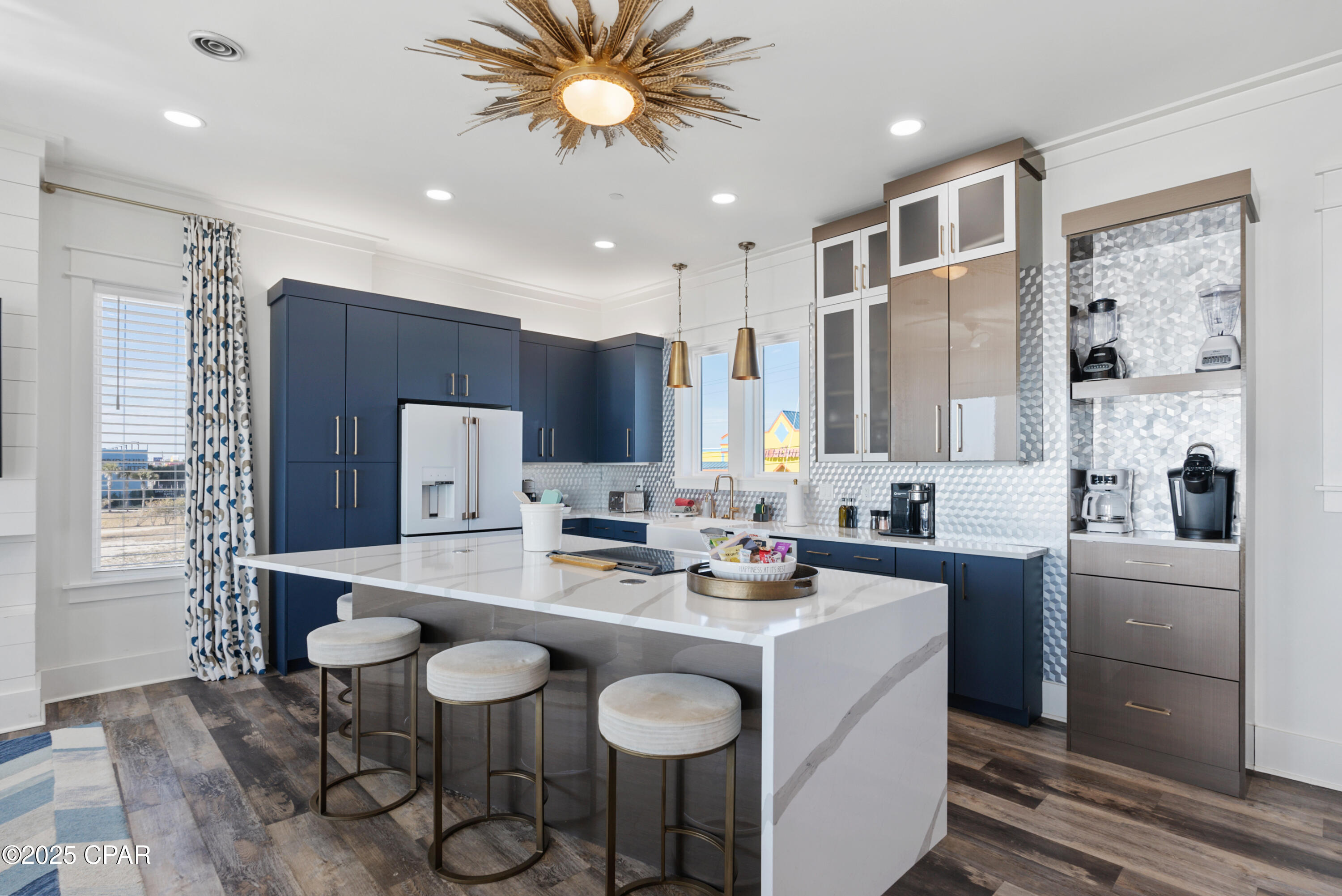 Up Xhbtbhuzbana04kk1efqa9tdfbm9lzqlwr_rcuca