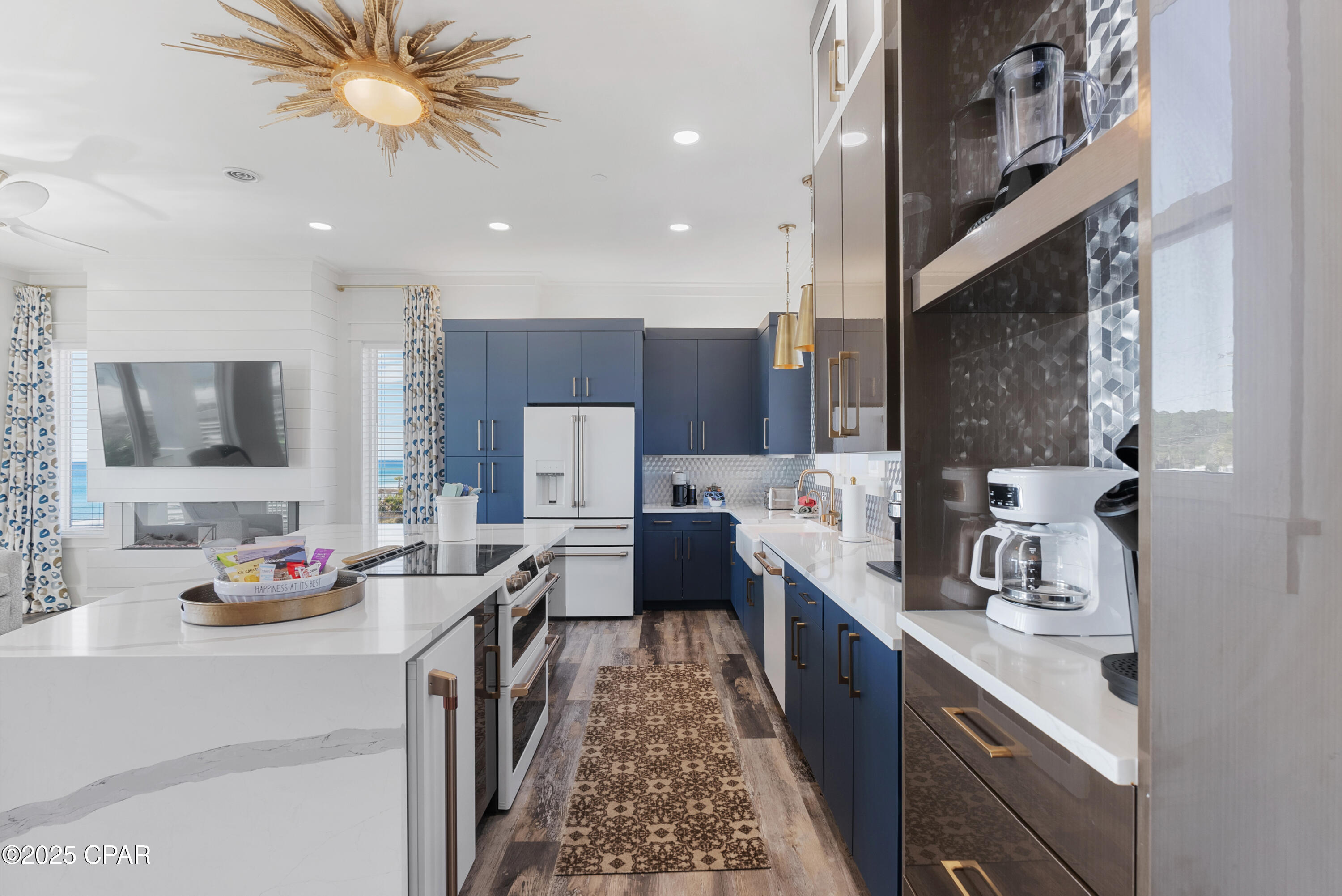 Ahuftntrp0qom9o8oayvzbpapkadfwyrl54qyyo_5t8