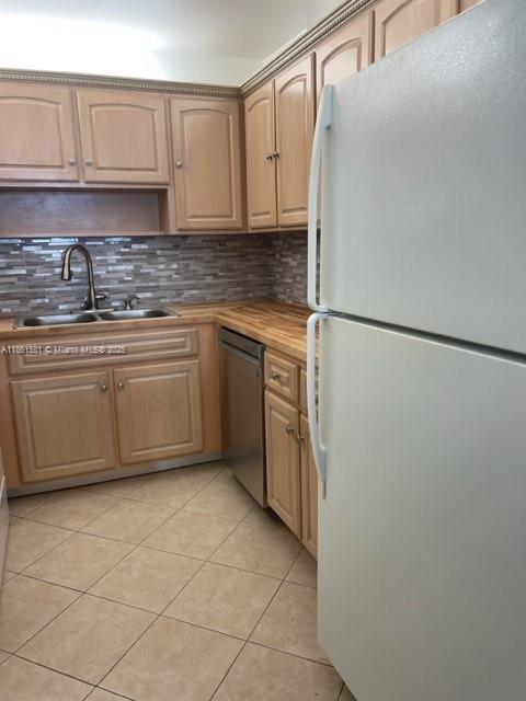 Property photo # 7