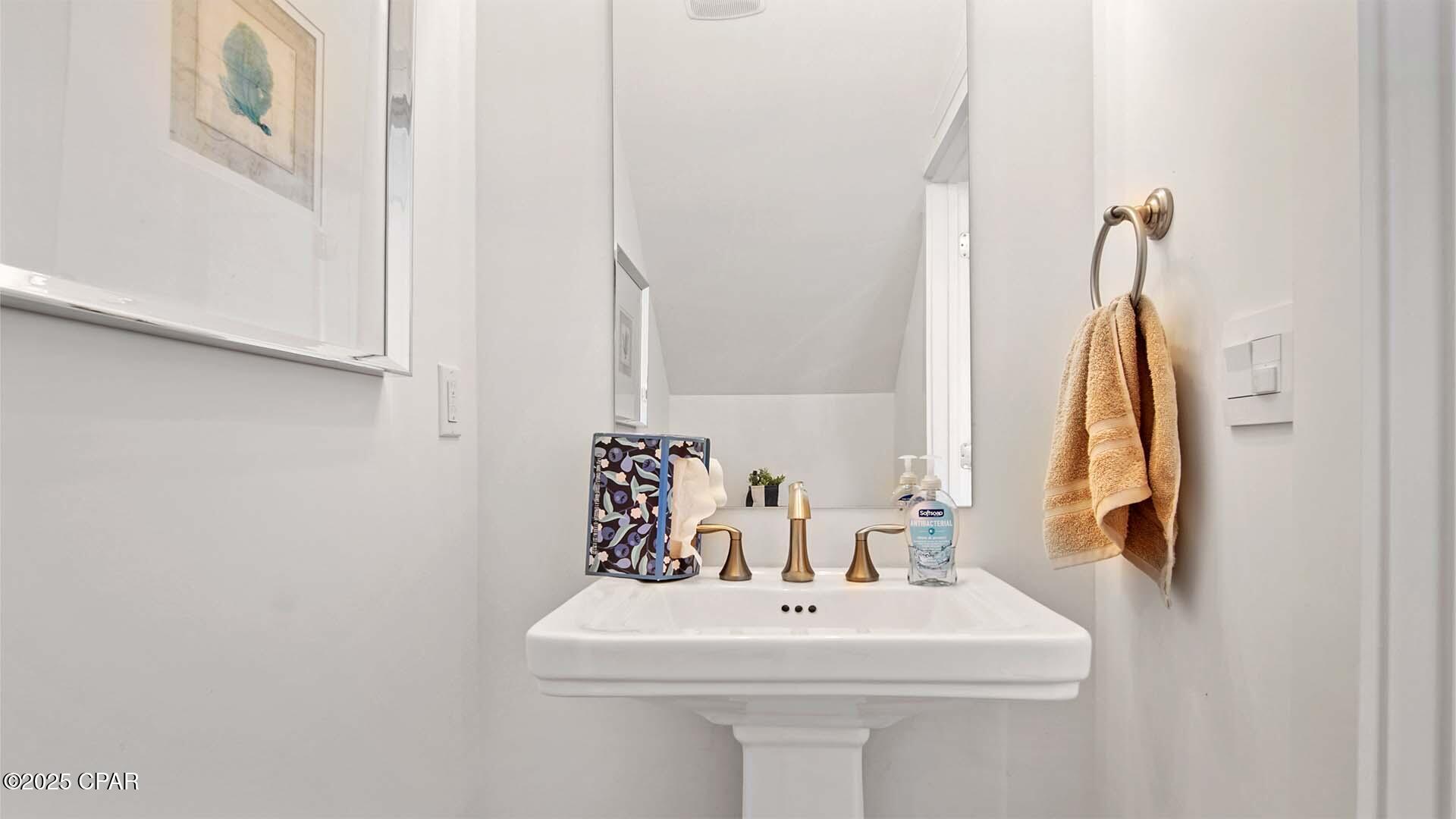 Pahxruerupilb2gu7wdogltmvexafu_uovm3ejlwep0