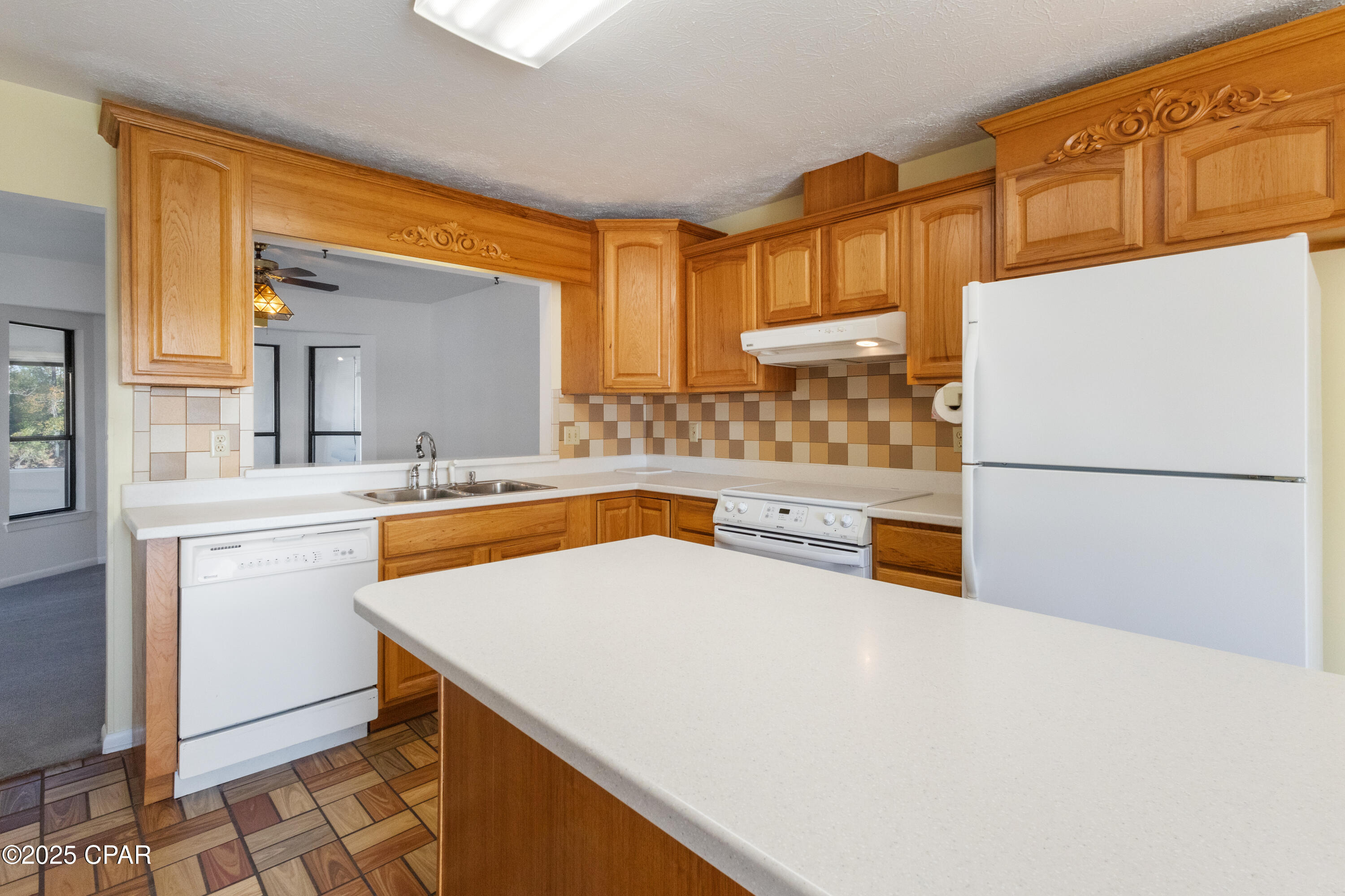 Tgesvusxthigejcgjnbnunvrkfp1kytn6ahenm9fom8