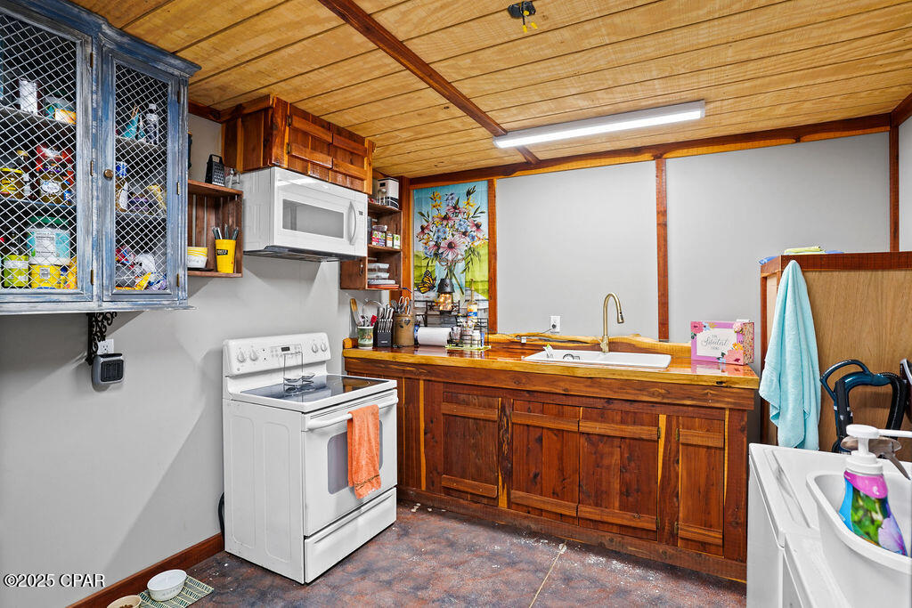 Uuxl3bi6ngwrukd56d9st2 368gwgroxpyostro9rm0