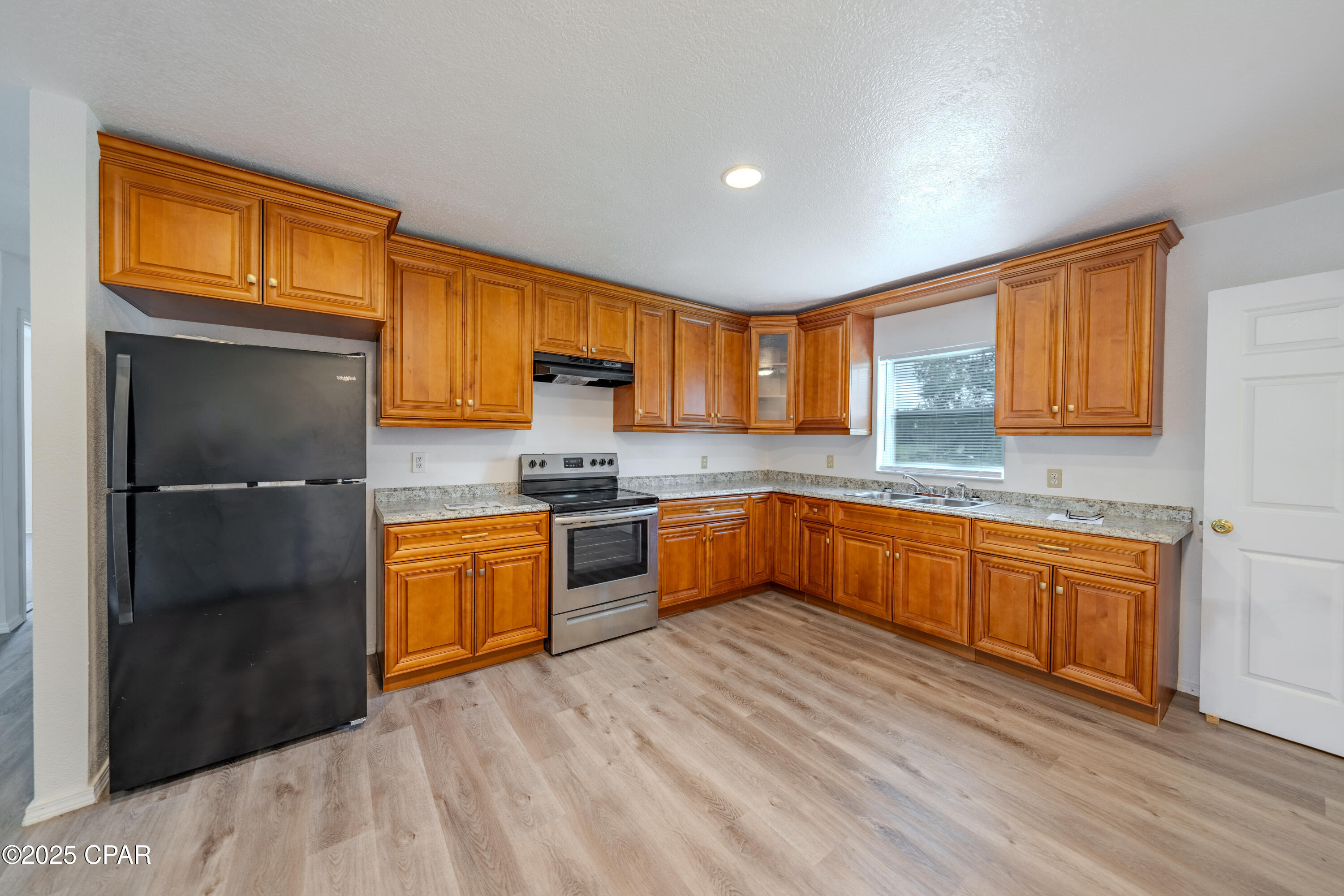 E2cnt1_vxinhksotqb9pysvhspxiflntgnnsl_4dtdg