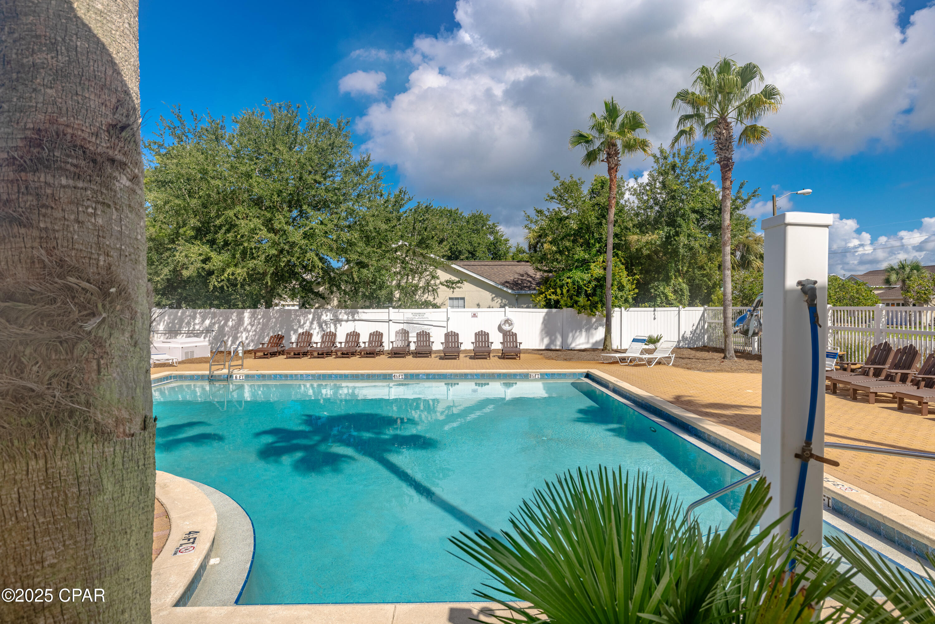 T8mymku2tpquu0iogggi91le2mggiq1usisn6_xsvgw