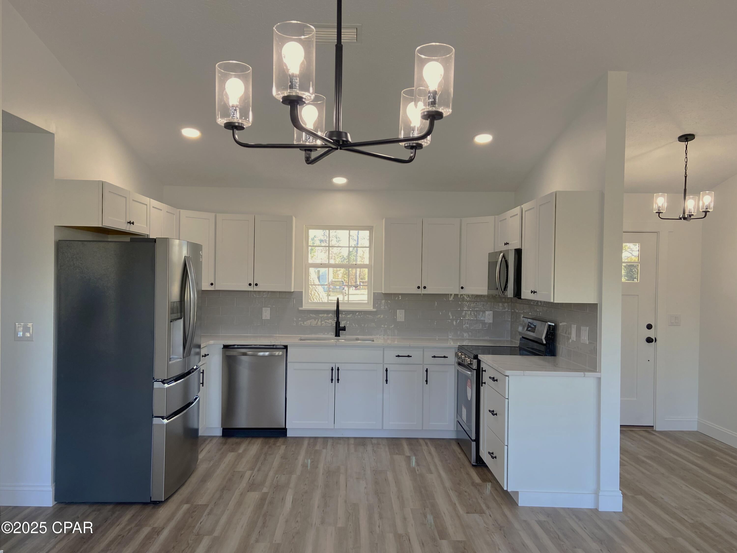 Lo9qagowmbeovquytyuwqjd2n_9ee Jgovfsskask_g