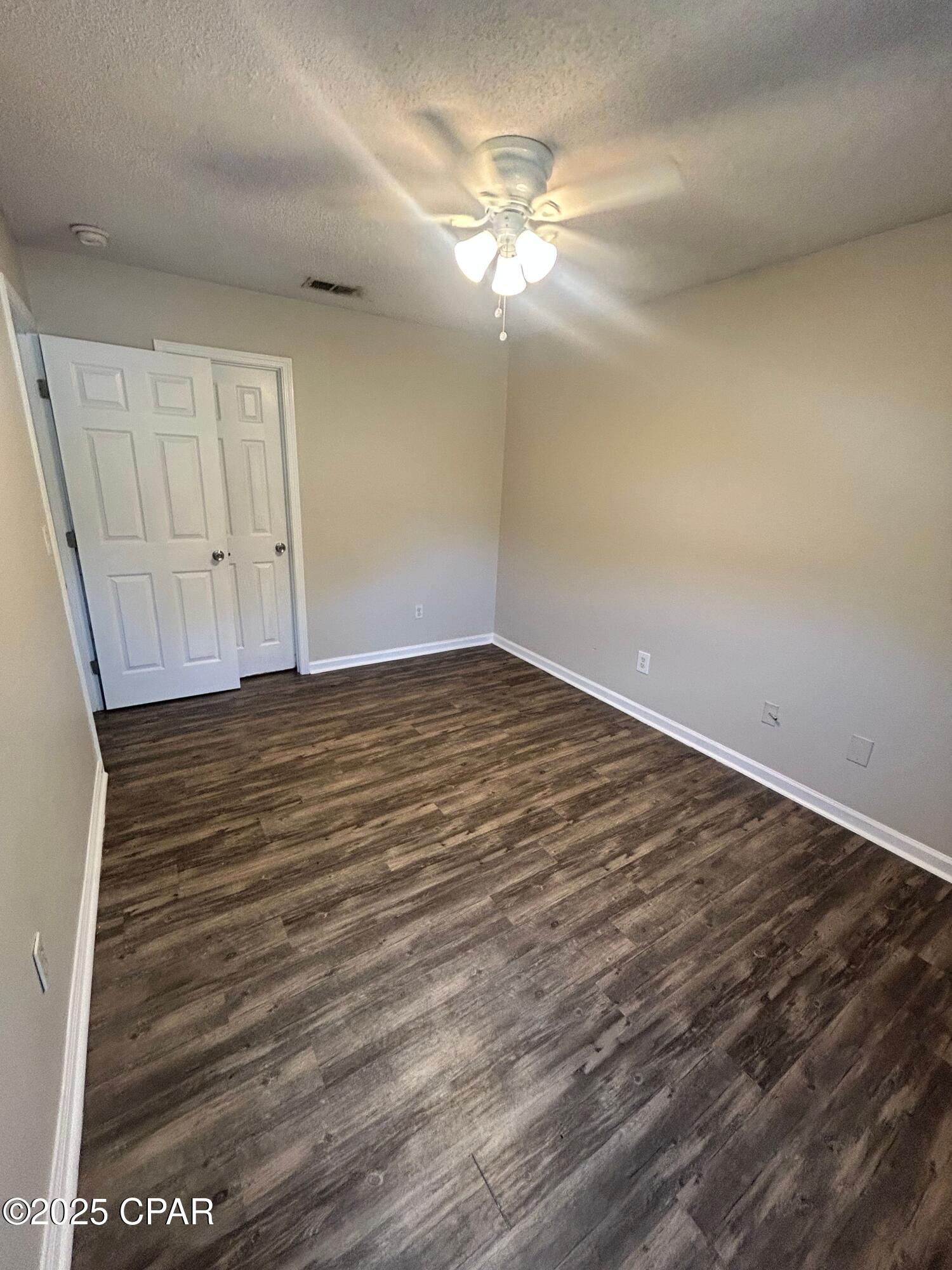 Image 7 For 3914 11th Street 103