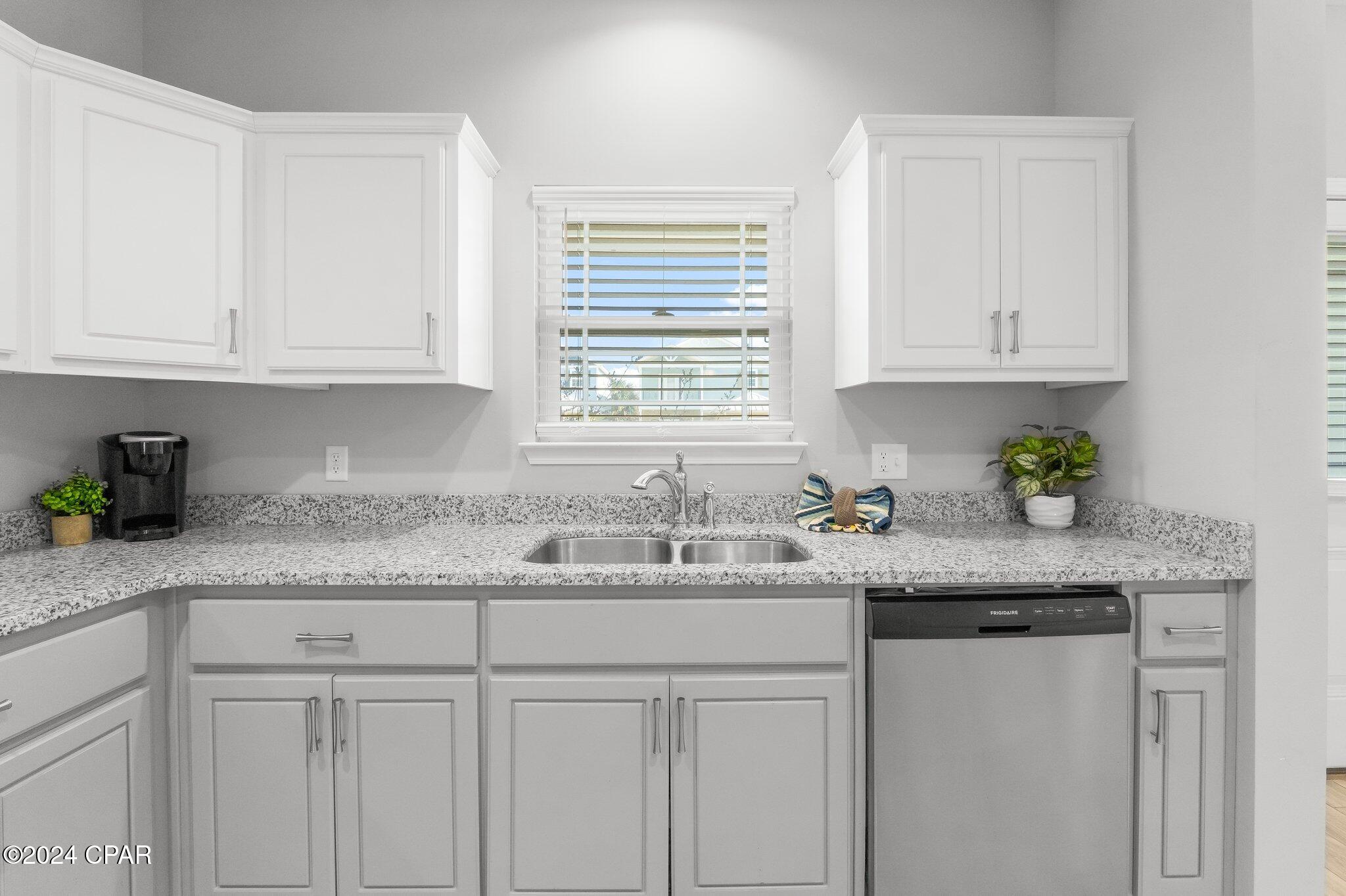 Image 8 For 3728 Tiki Drive