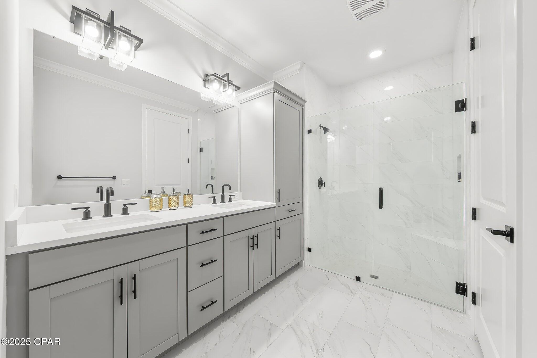 Clz1lqnic6apdi055edqgsvhf9bzl_7x2s7zvl1z85w