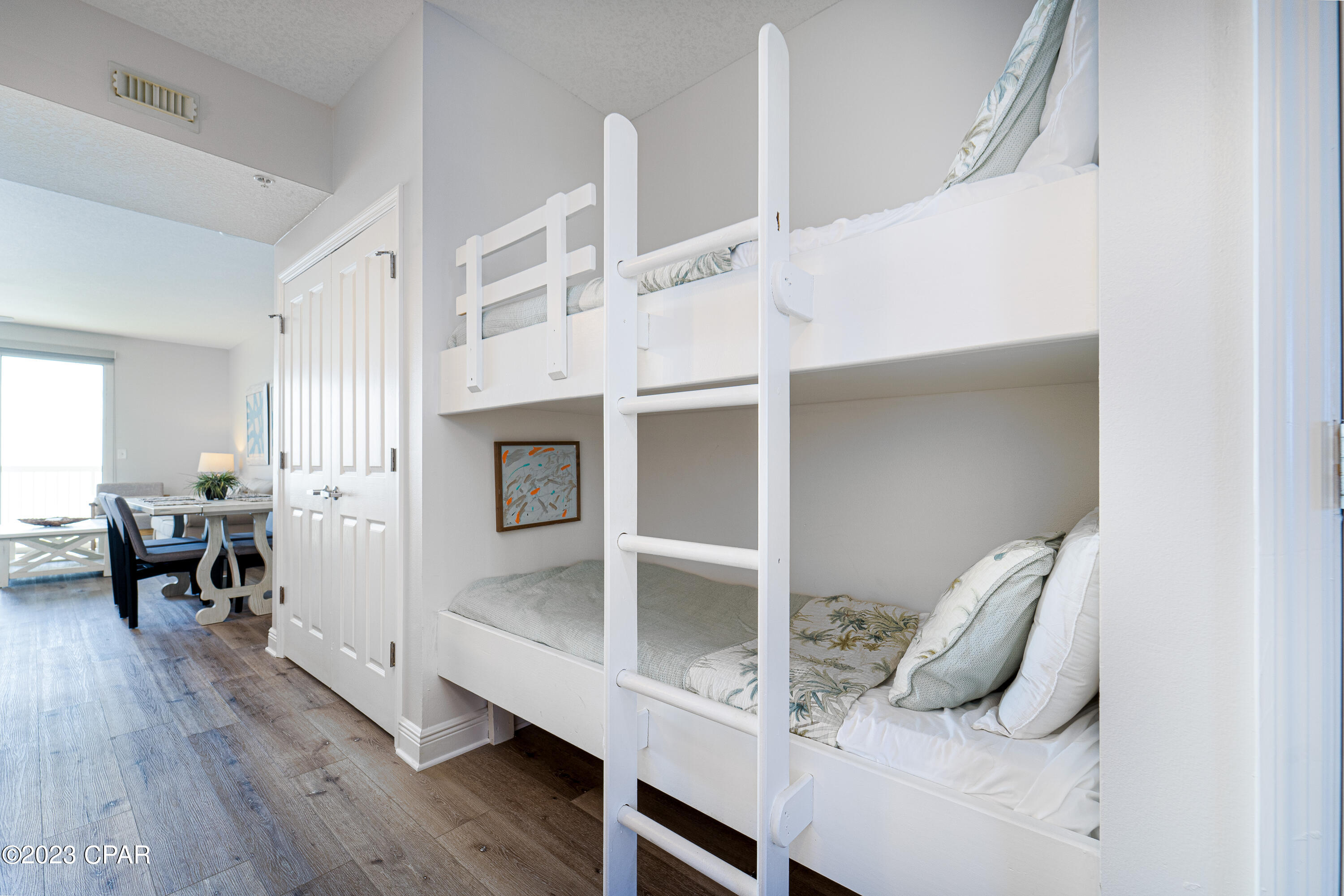 B43cu_9odhgba6o7yekcnouft6r4dx8zcutes7ovbyw