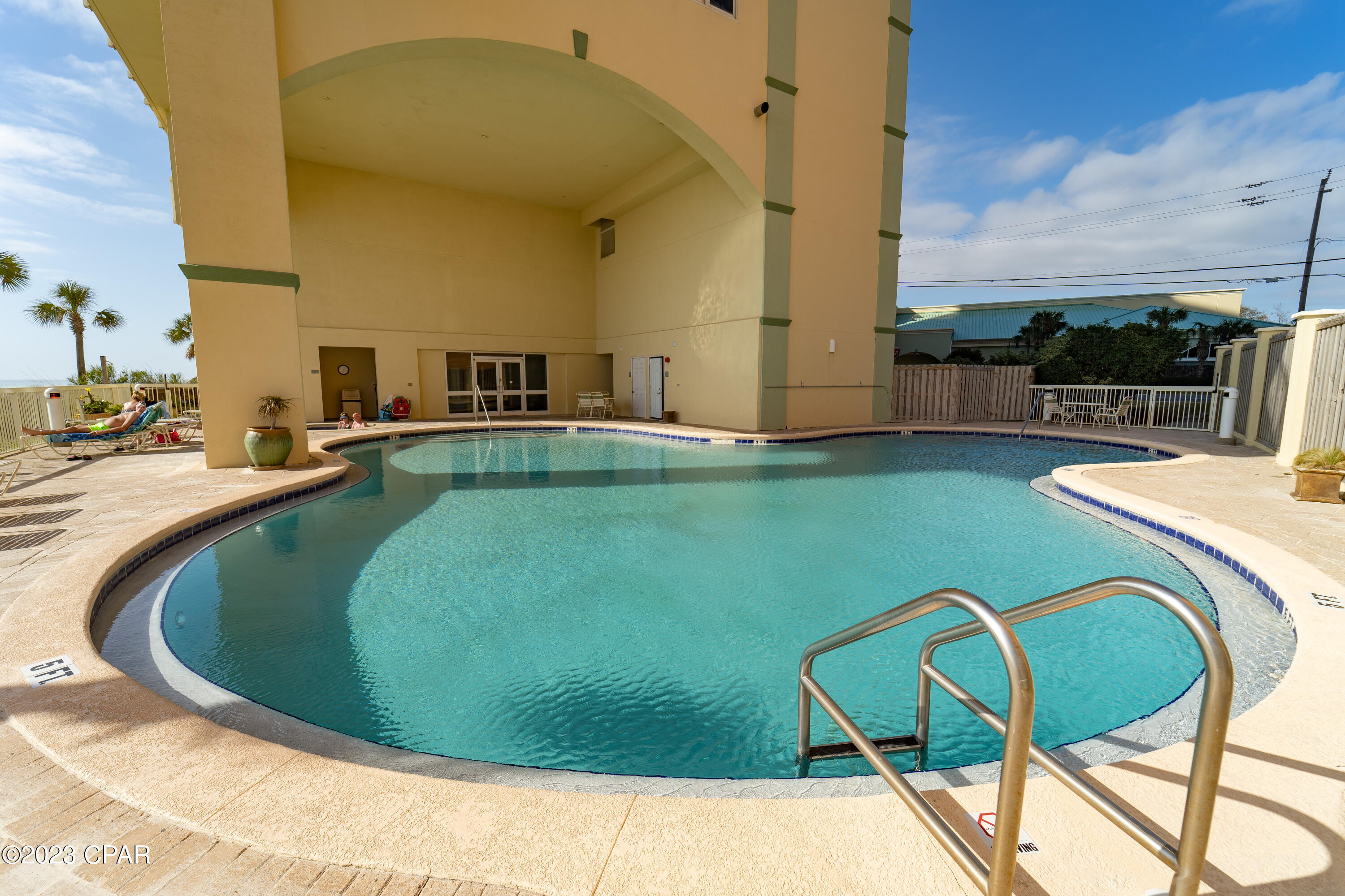 Rlyo_ymndjq_kjqqosl210avxcrhg7gbwepz M33kdw