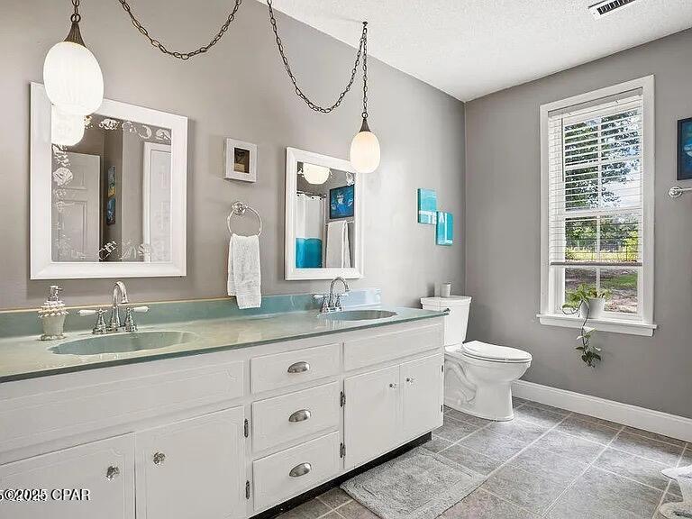 Qdxn2wrustmqjw8kp3vmpyi_4mt1uohf7mx14pskobi