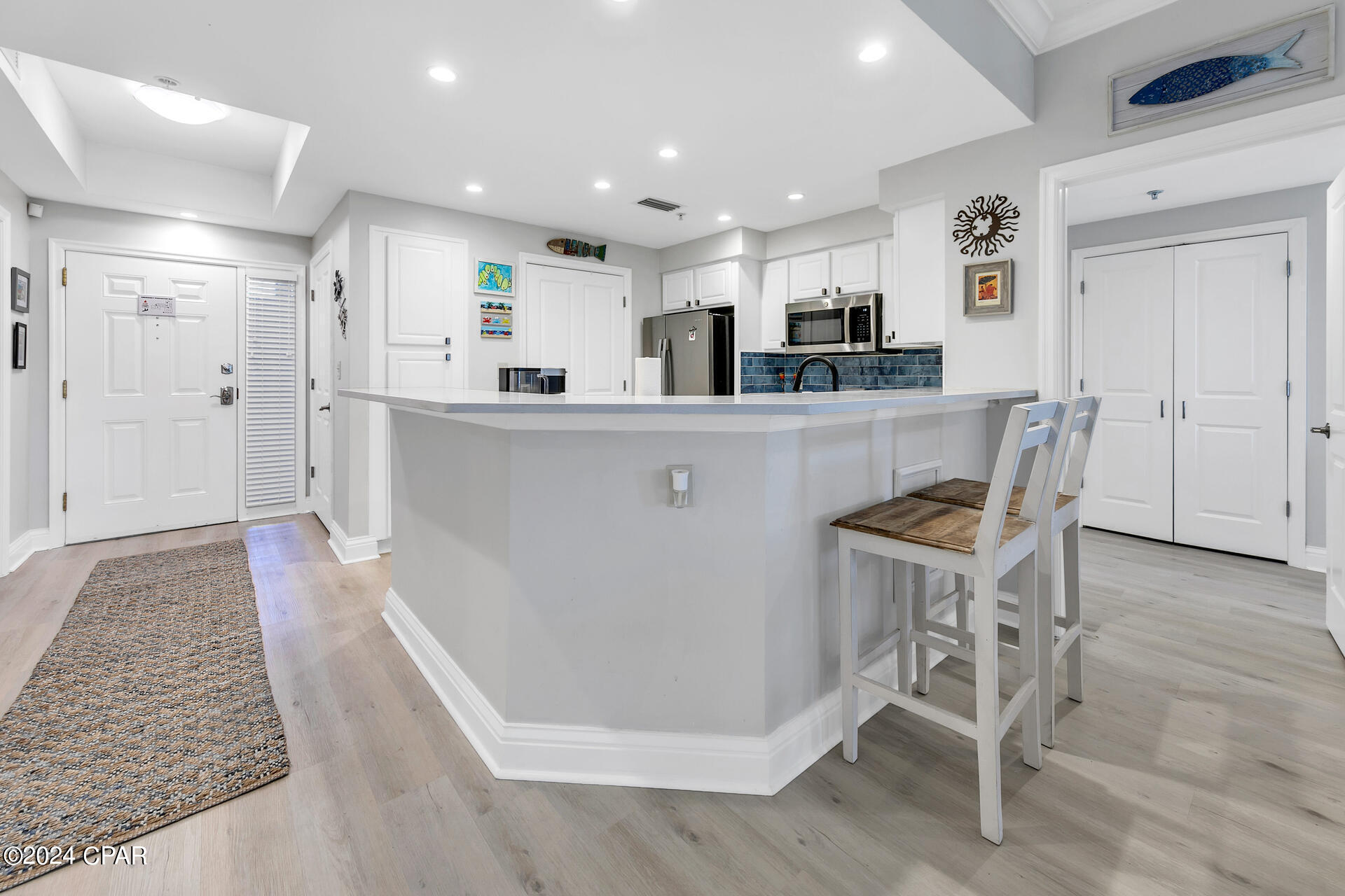 Image 18 For 4050 Marriott Drive 3402