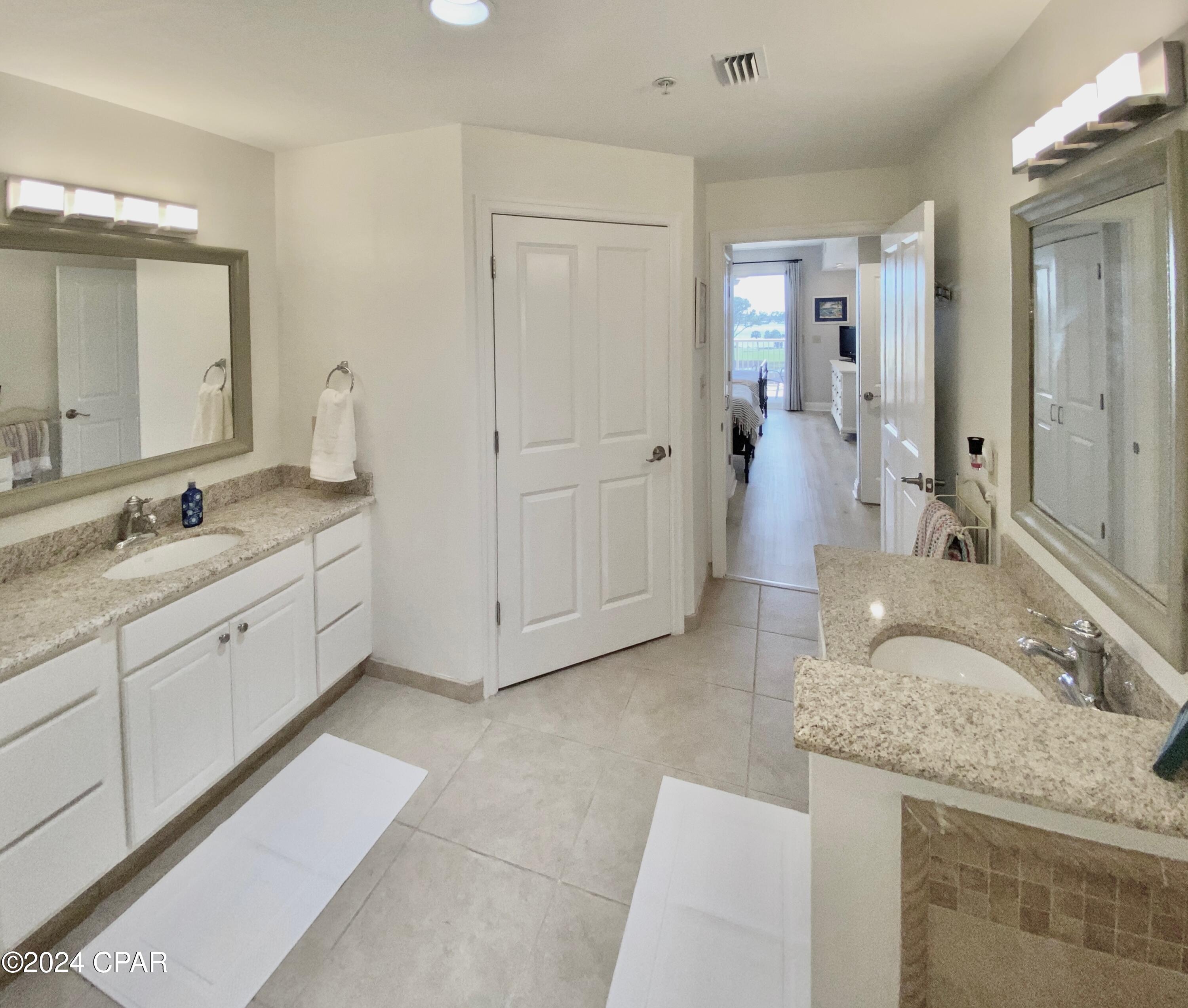 Image 43 For 4050 Marriott Drive 3402