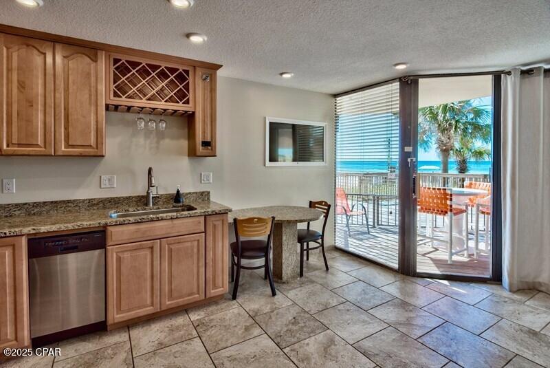 Lf9n25vzomdnyyhkx6etv74xvmwhdc1u5lar8w6kpqm