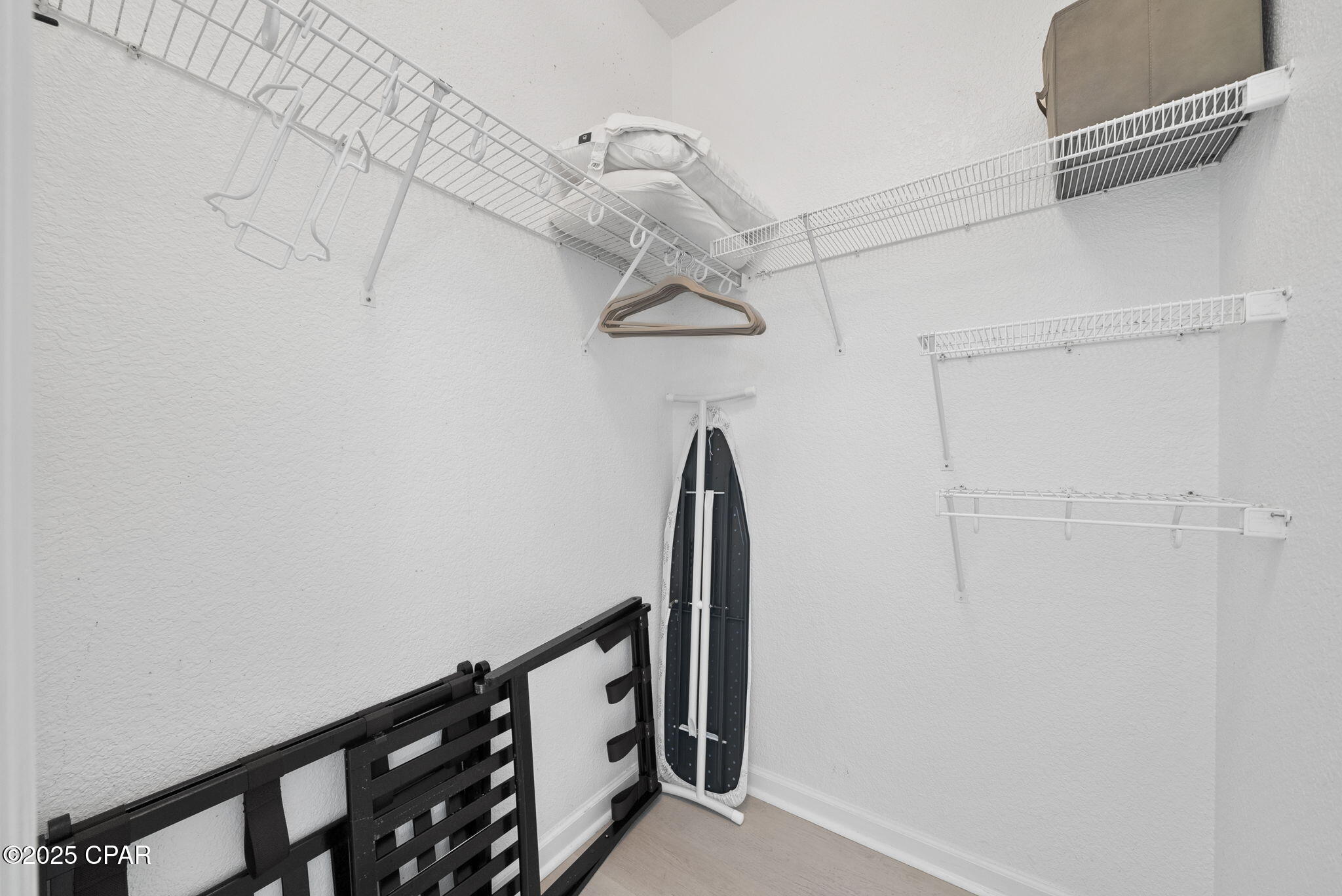 98bseiewy1xchtswlsje2guqrb3uvyhczzisilje41o