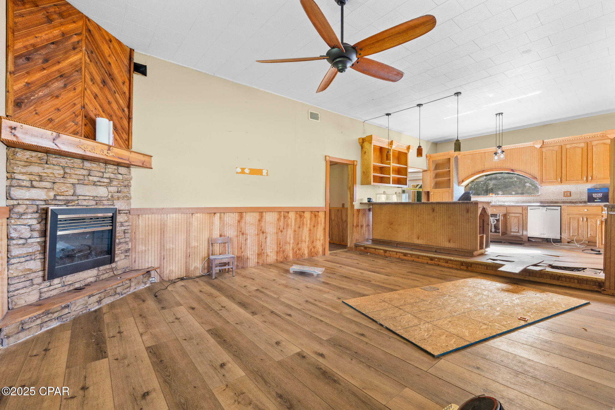 Image 14 For 2707 Hwy 2321