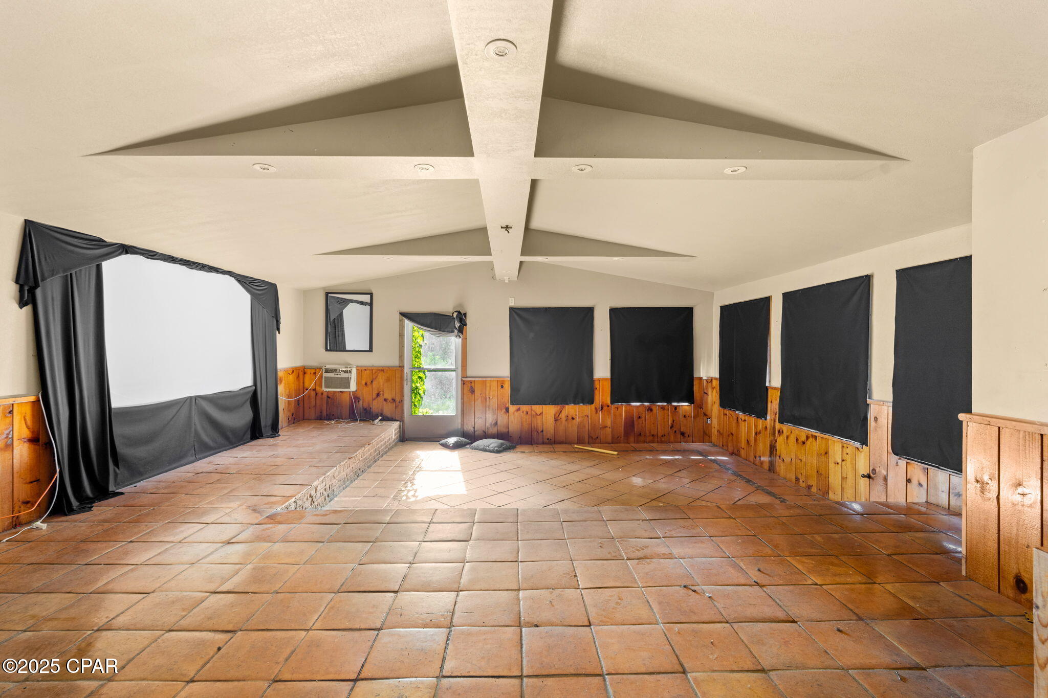 Image 5 For 2707 Hwy 2321