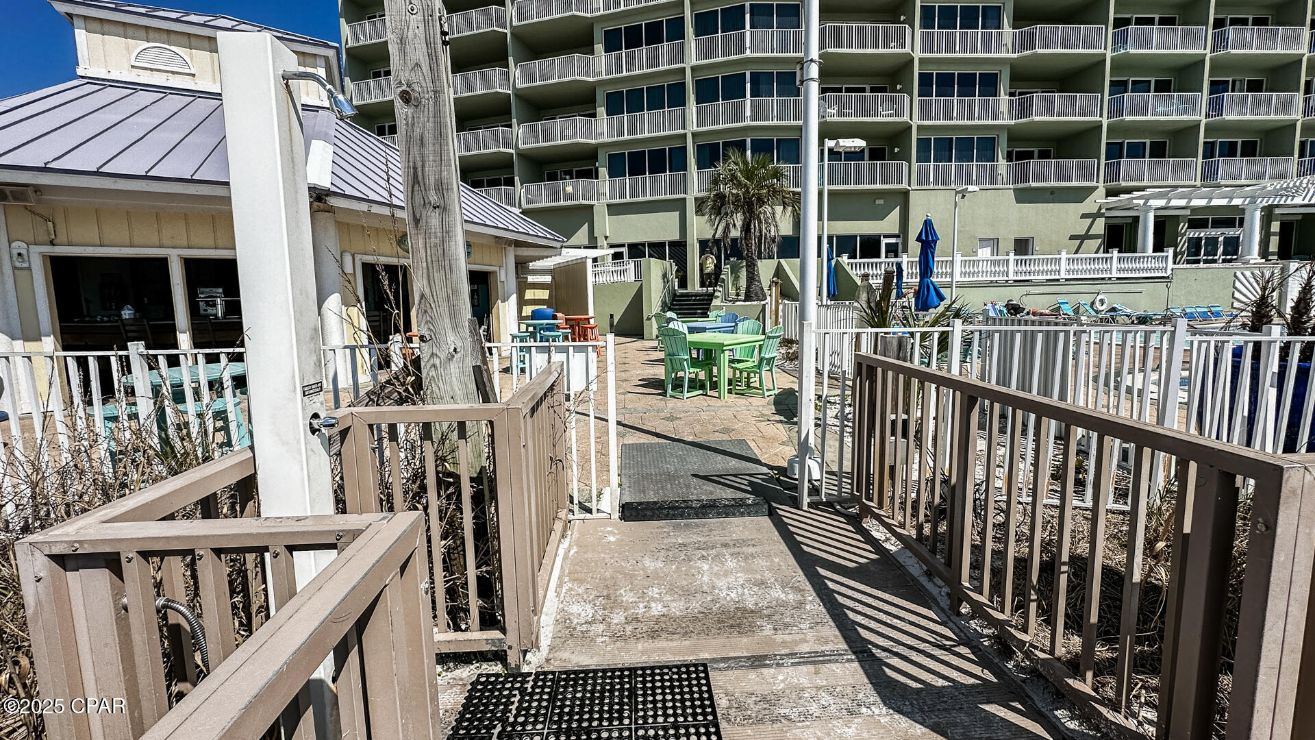 Image 35 For 9450 Thomas Drive 705d