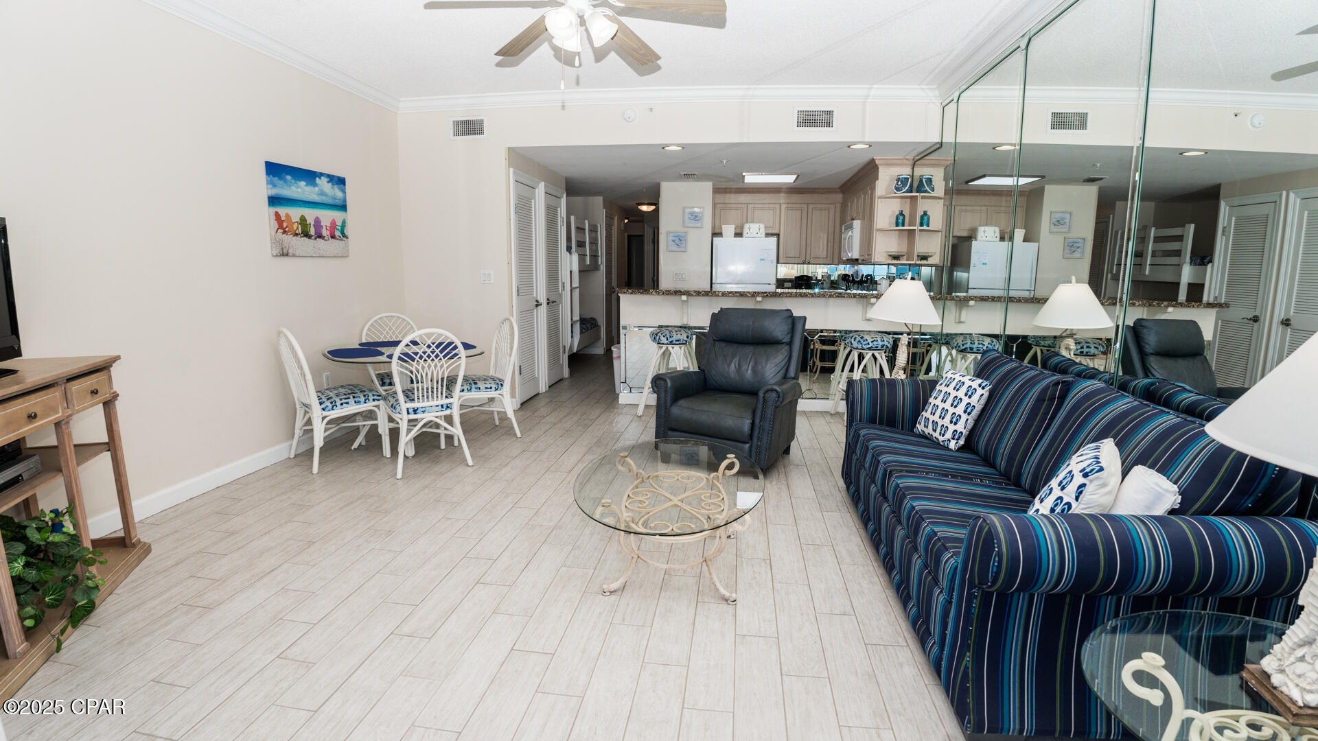 Image 7 For 9450 Thomas Drive 705d