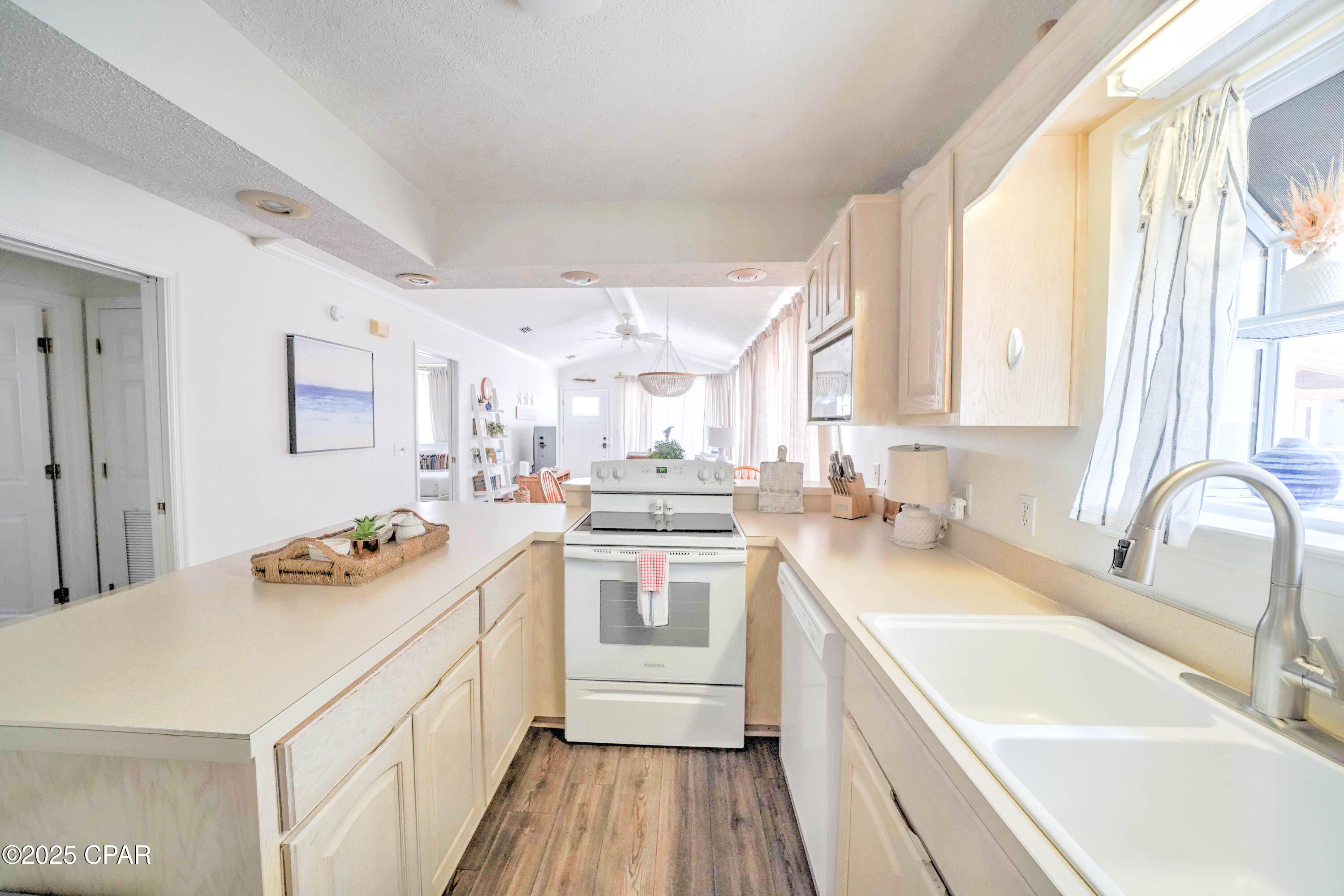 6f0gmvzpp9pl5oylzaecp_plifanzvj7ihzphuoojvw